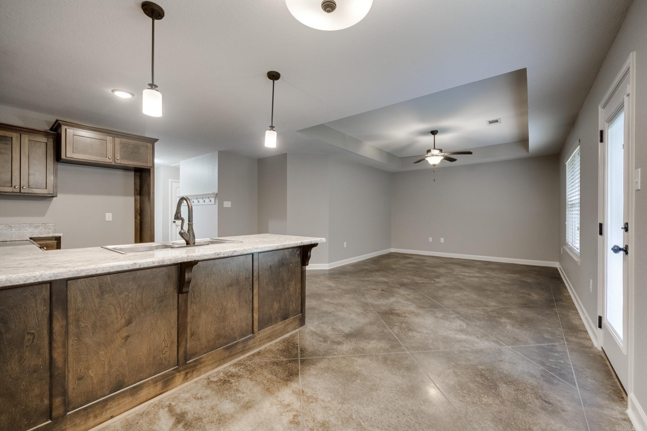 1365 Acuff  Conway, AR