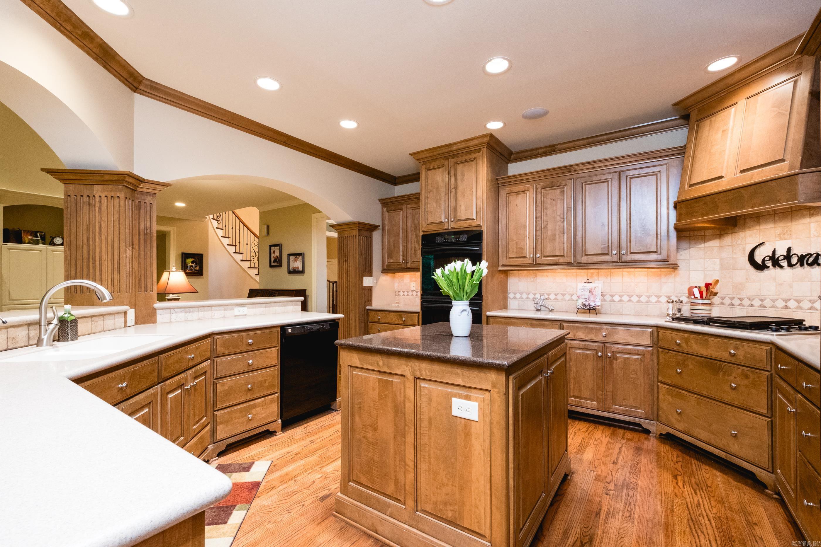 11 Wellington Parish  Little Rock, AR
