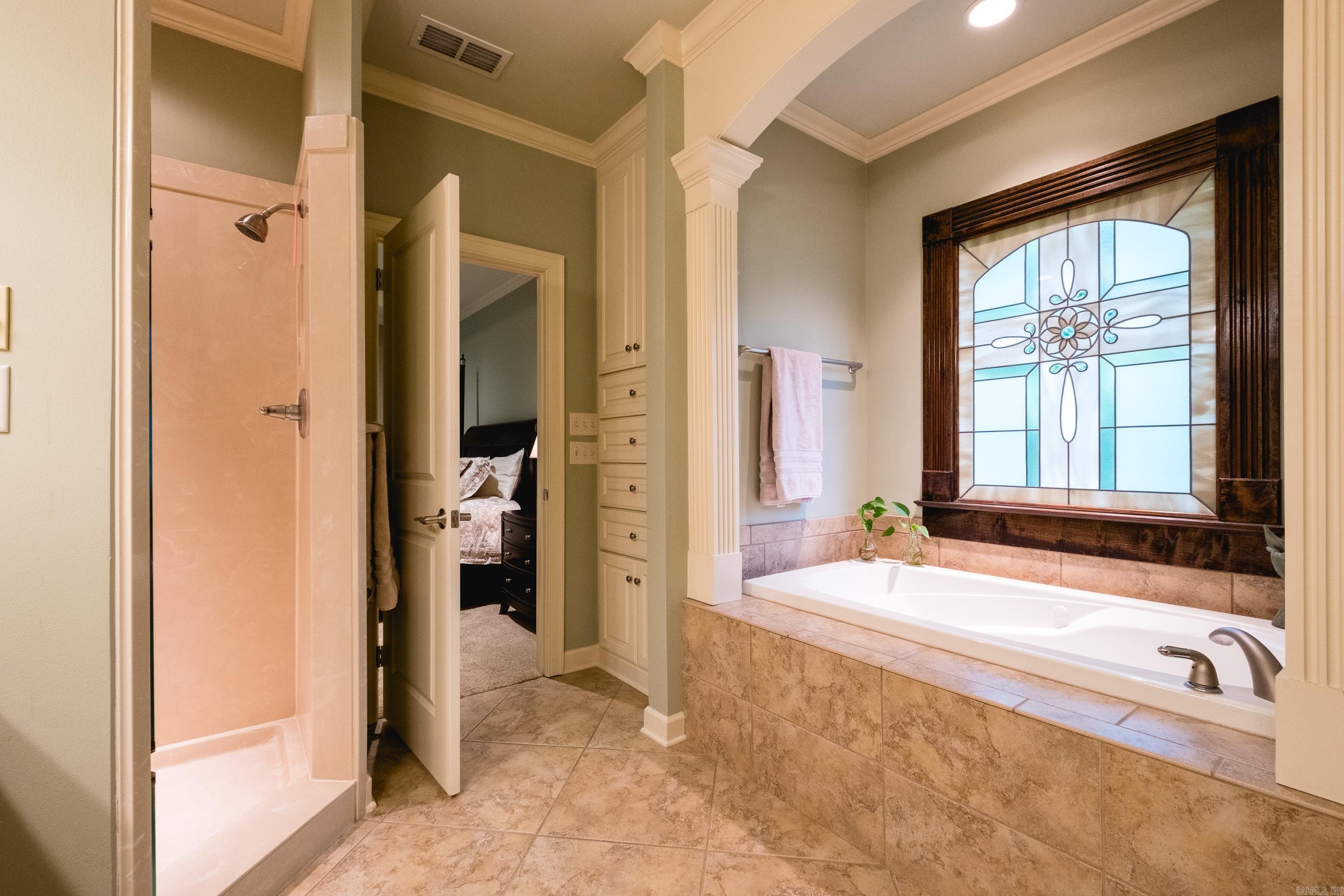 11 Wellington Parish  Little Rock, AR