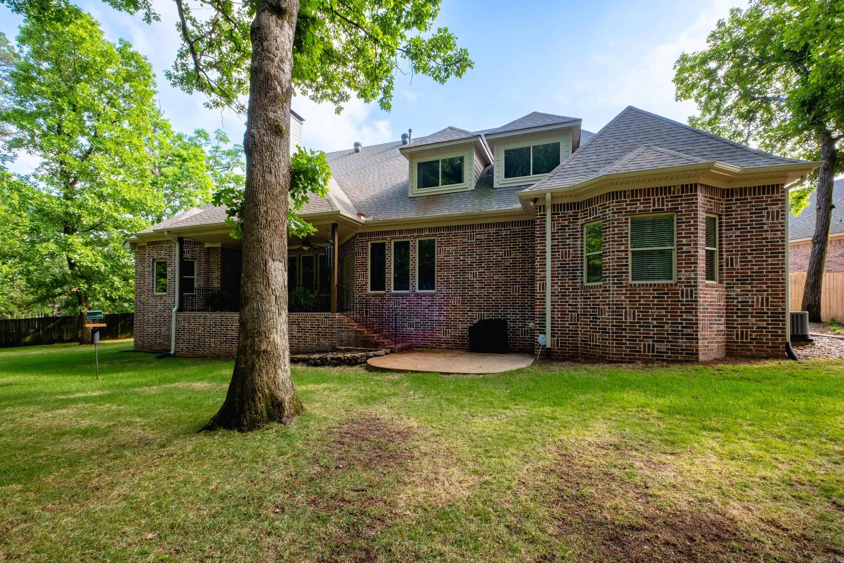 11 Wellington Parish  Little Rock, AR