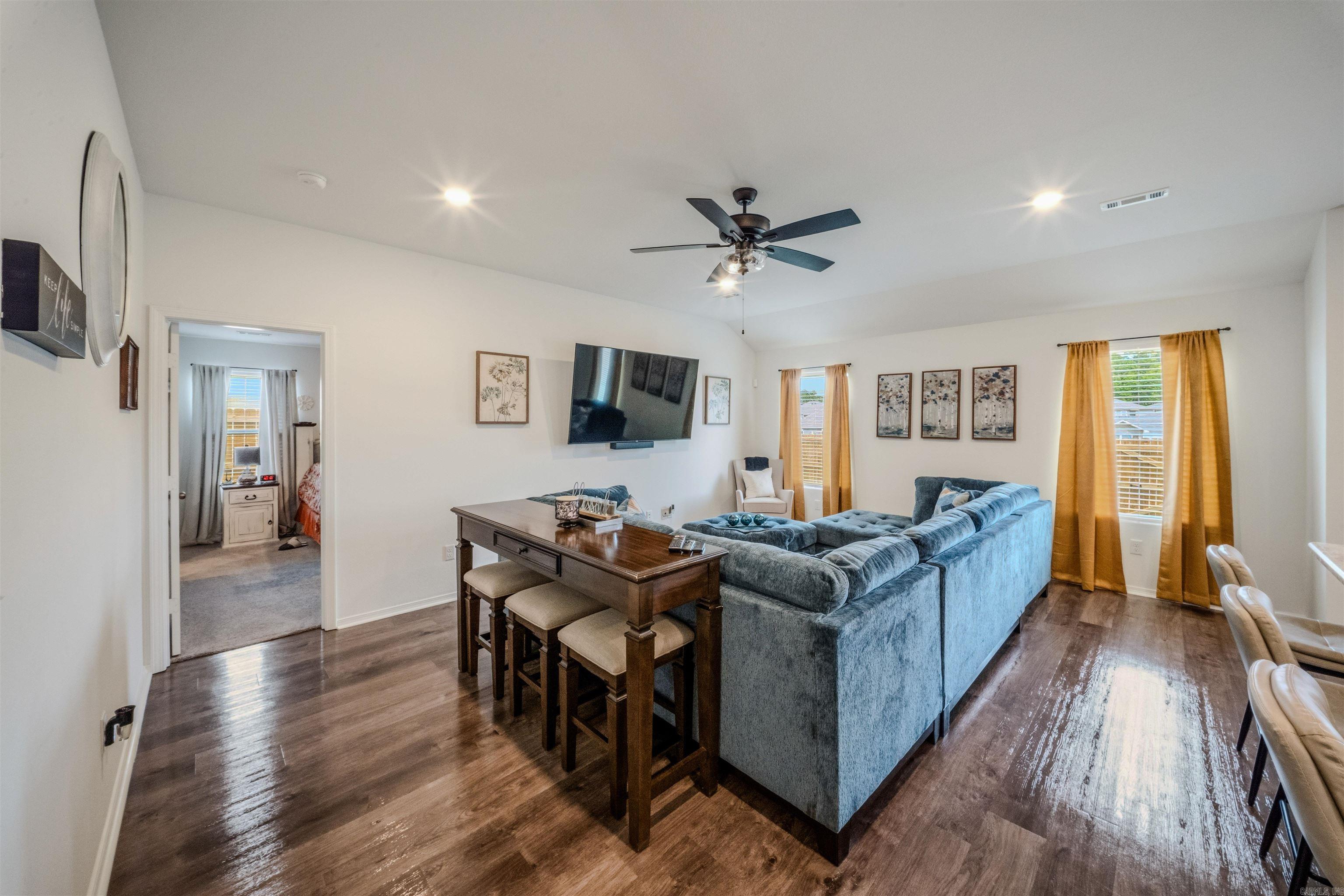 11078 River Valley  Hensley, AR