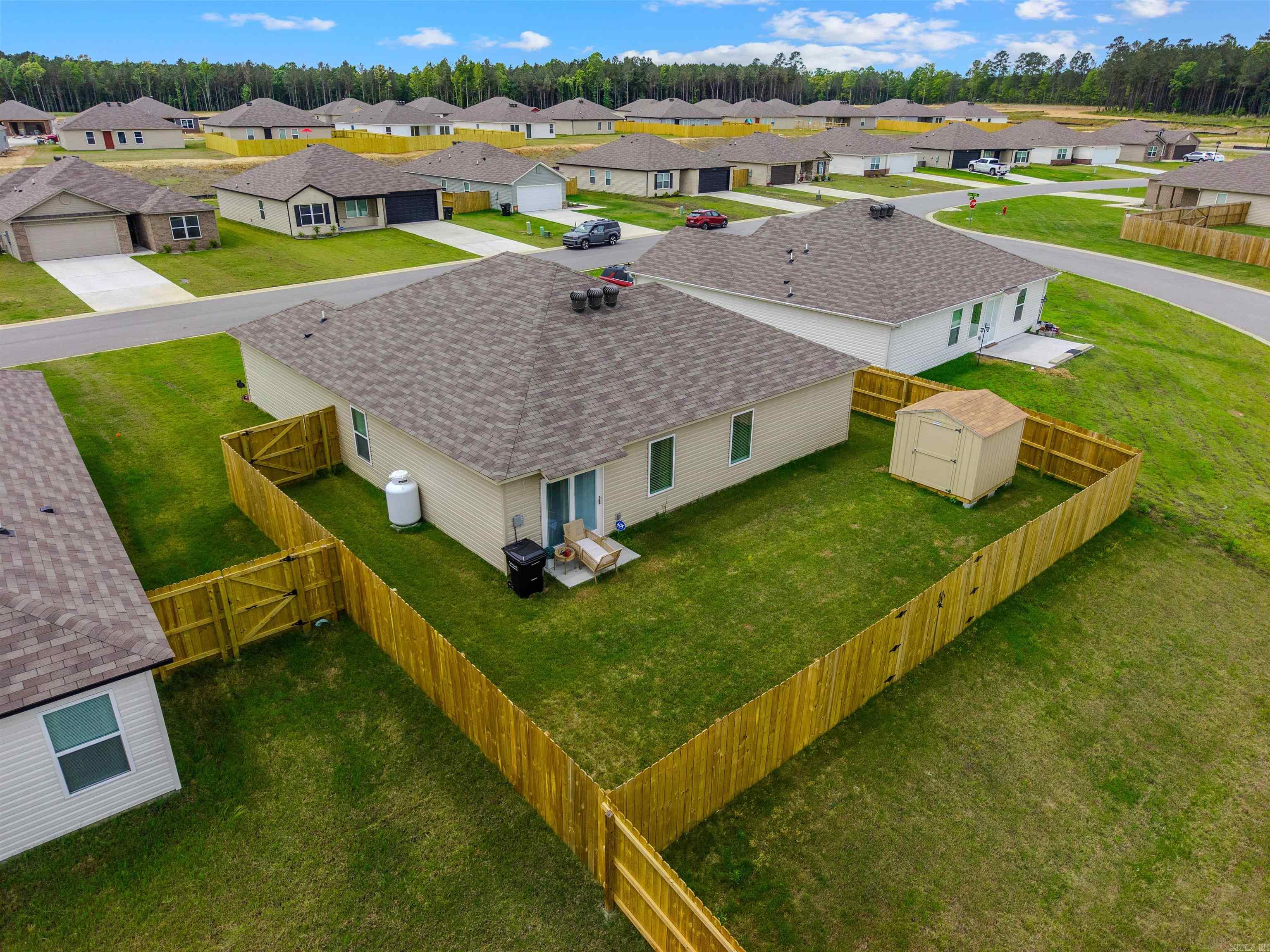 11078 River Valley  Hensley, AR