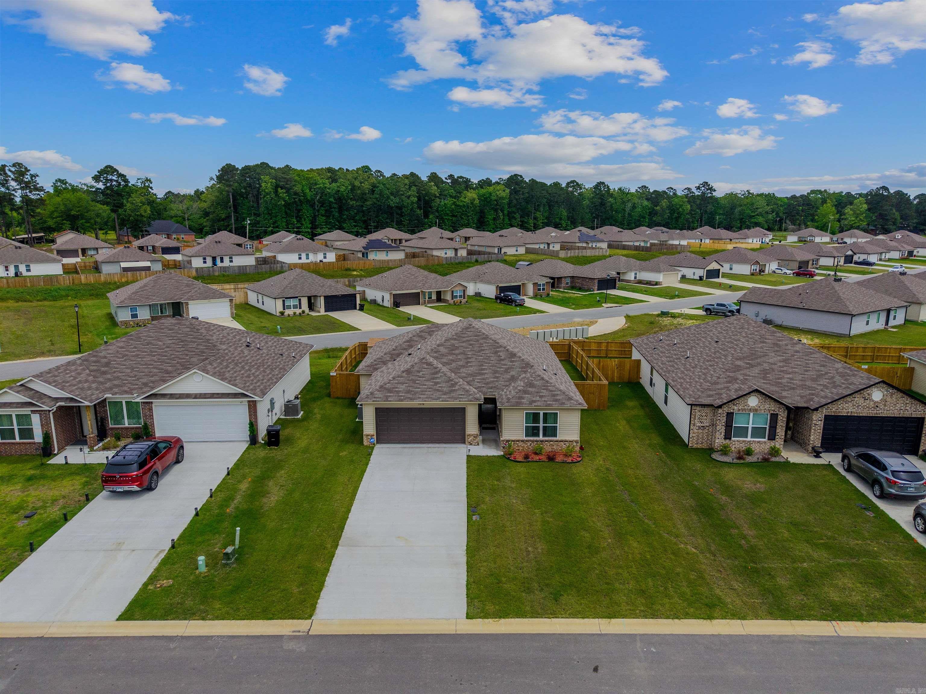 11078 River Valley  Hensley, AR