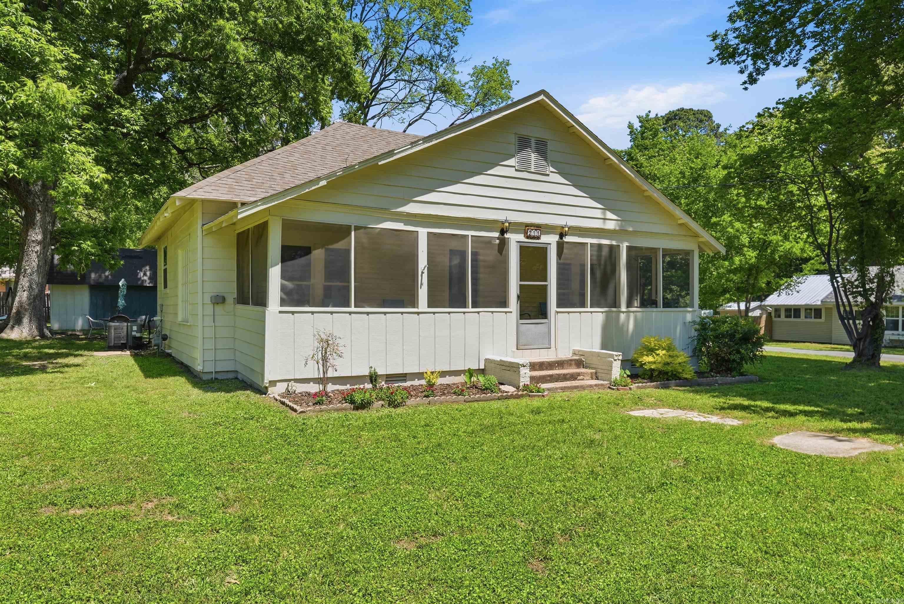 211 NE Third  Bryant, AR