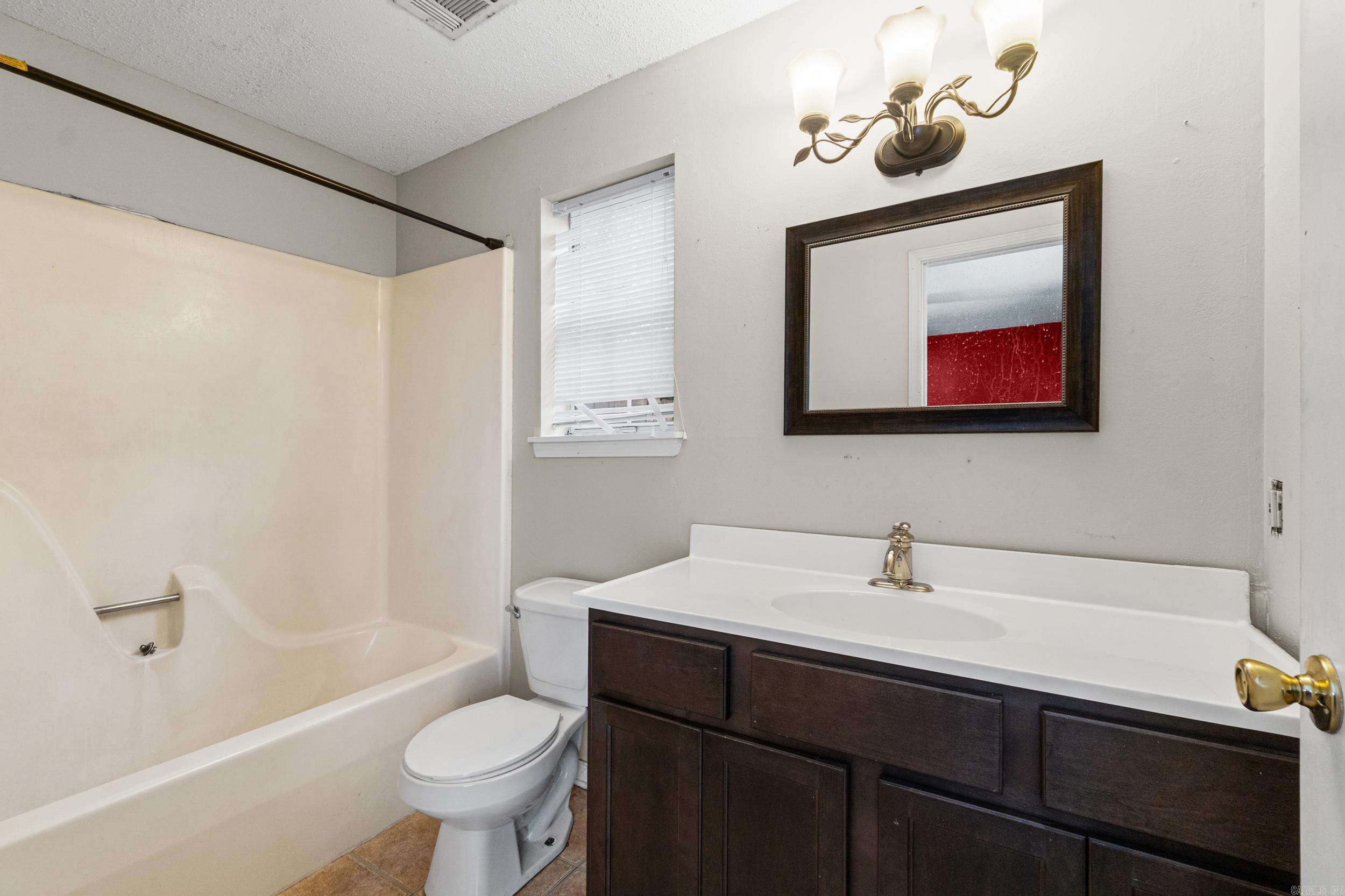 31 Hartwell Circle Searcy, AR 72142