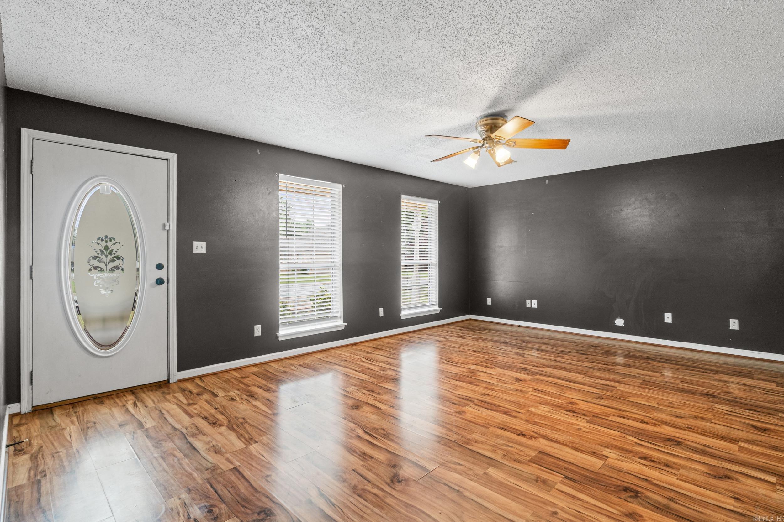 31 Hartwell Circle Searcy, AR 72142