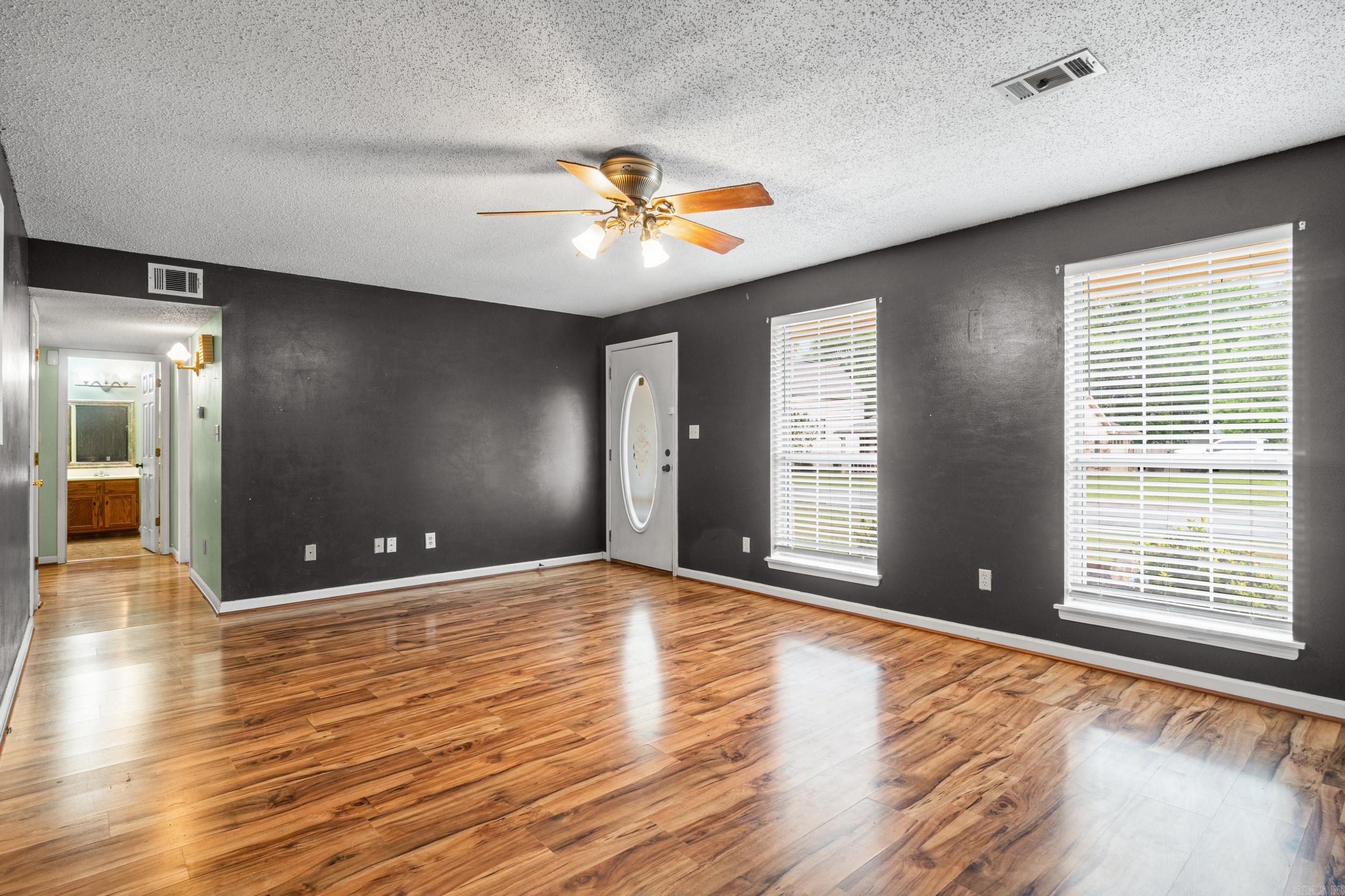 31 Hartwell Circle Searcy, AR 72142