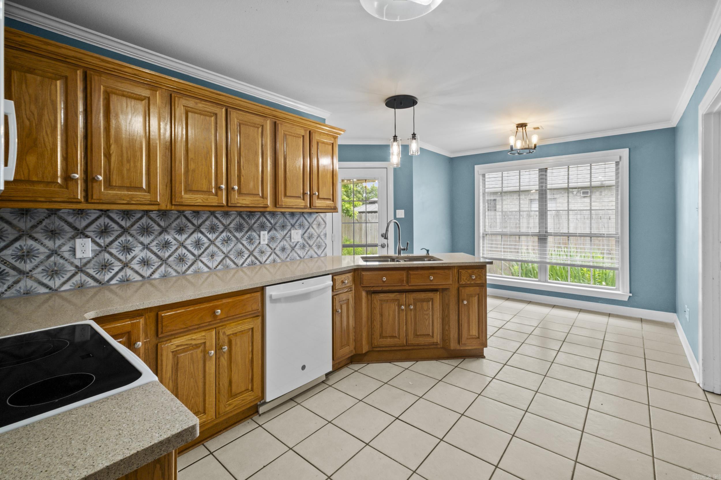86 Magness Creek Drive  Cabot, AR