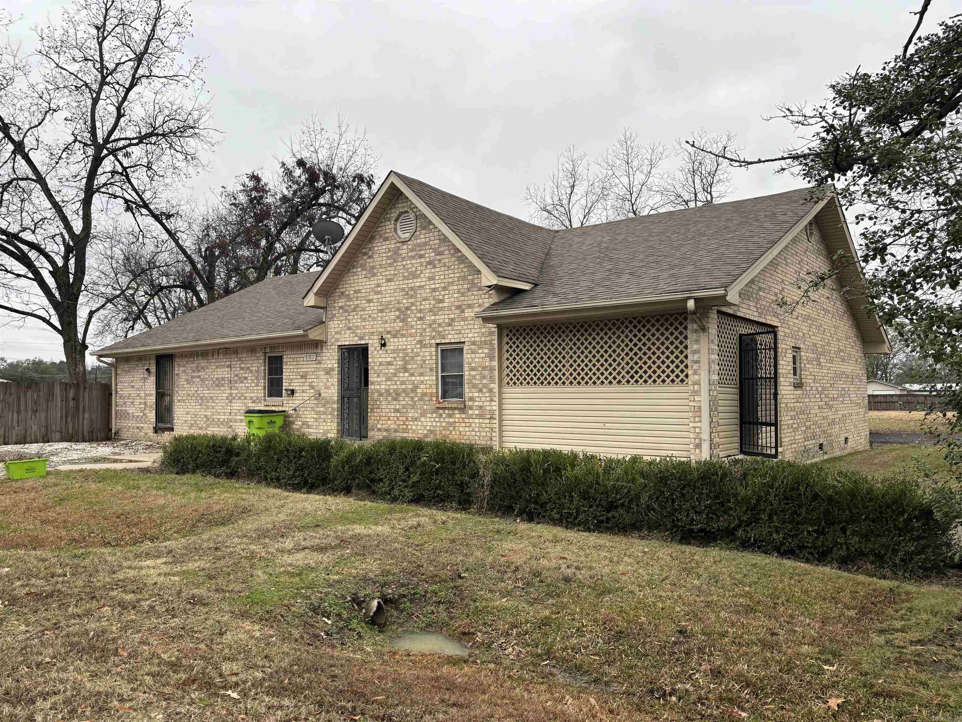 703 W 4Th St  Lonoke, AR
