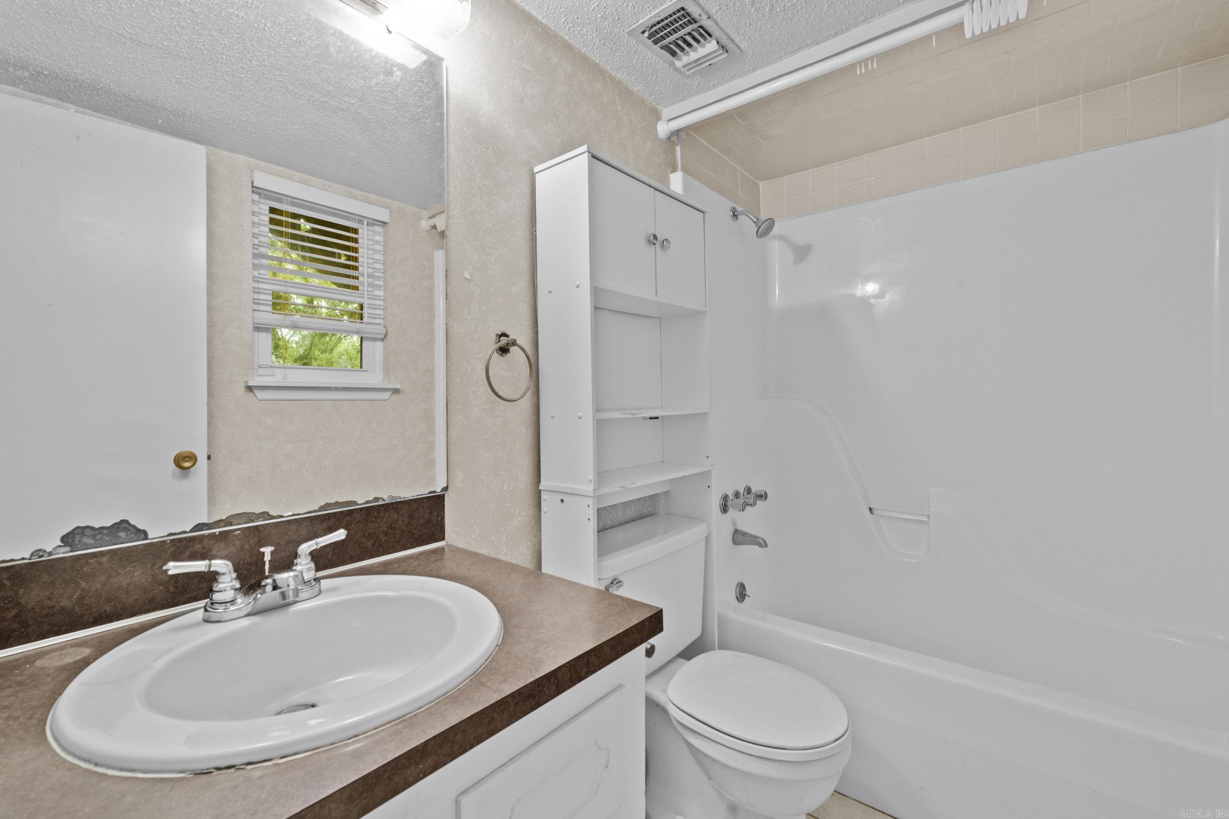 2 Ridgewell Ct  Sherwood, AR