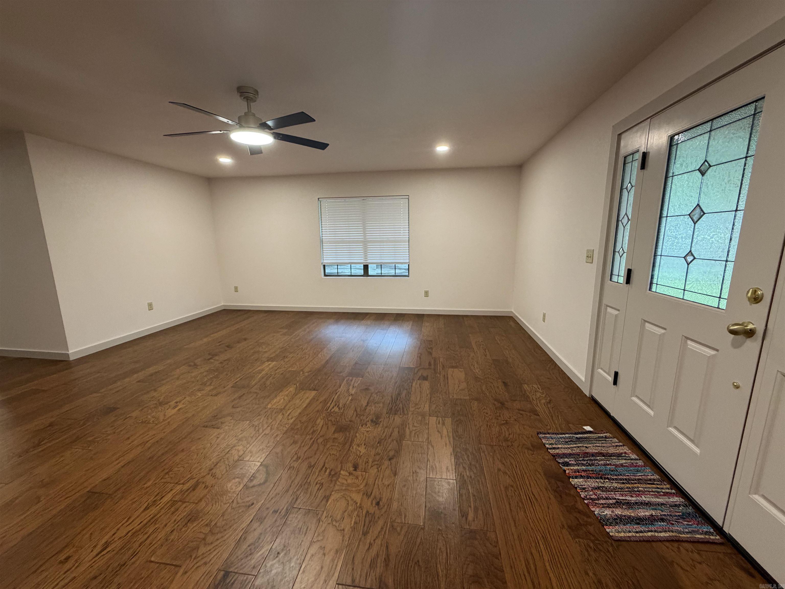 210 Gary Drive Mena, AR 71953