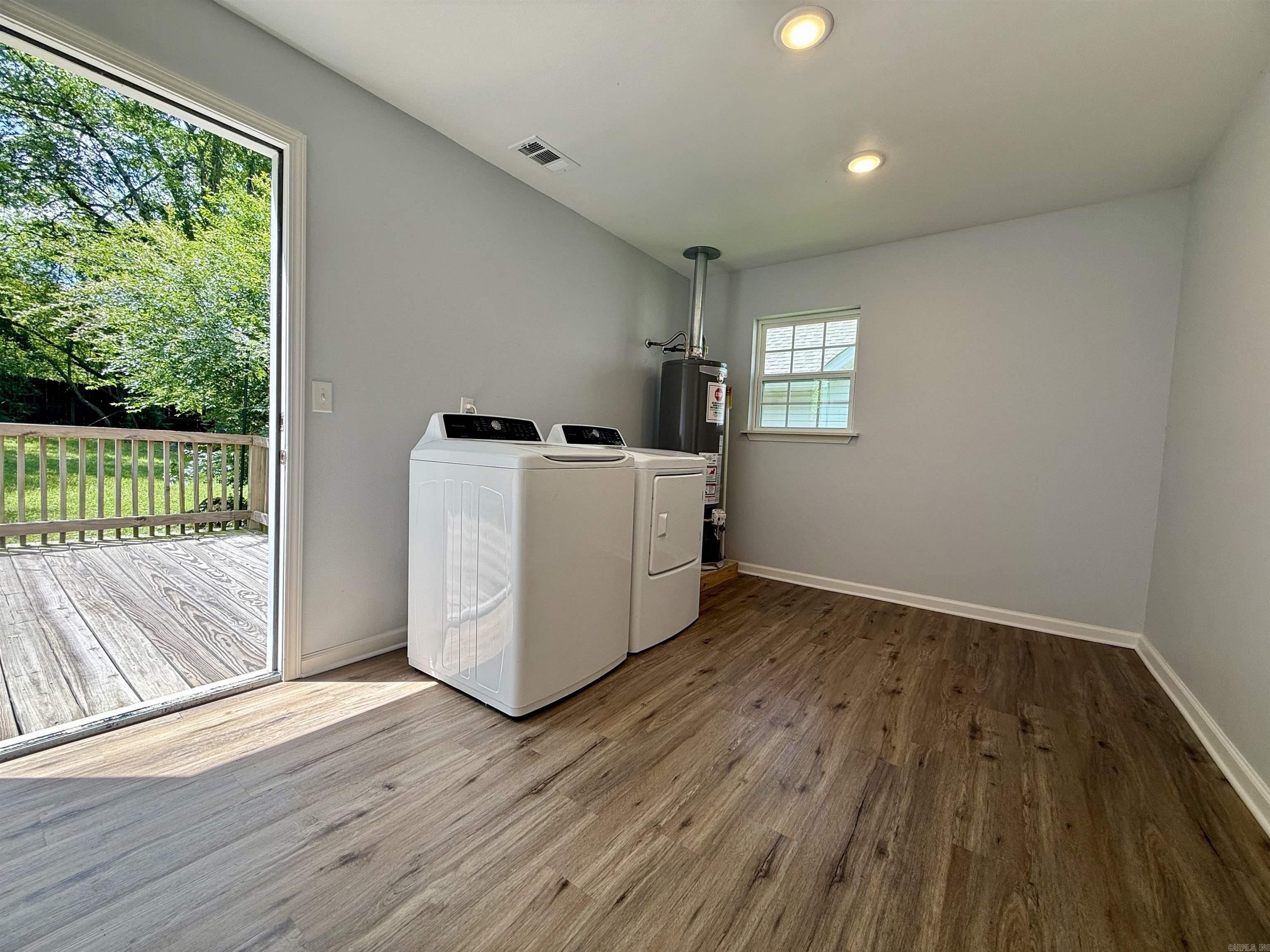 708 W Ashley St Benton, AR 72015