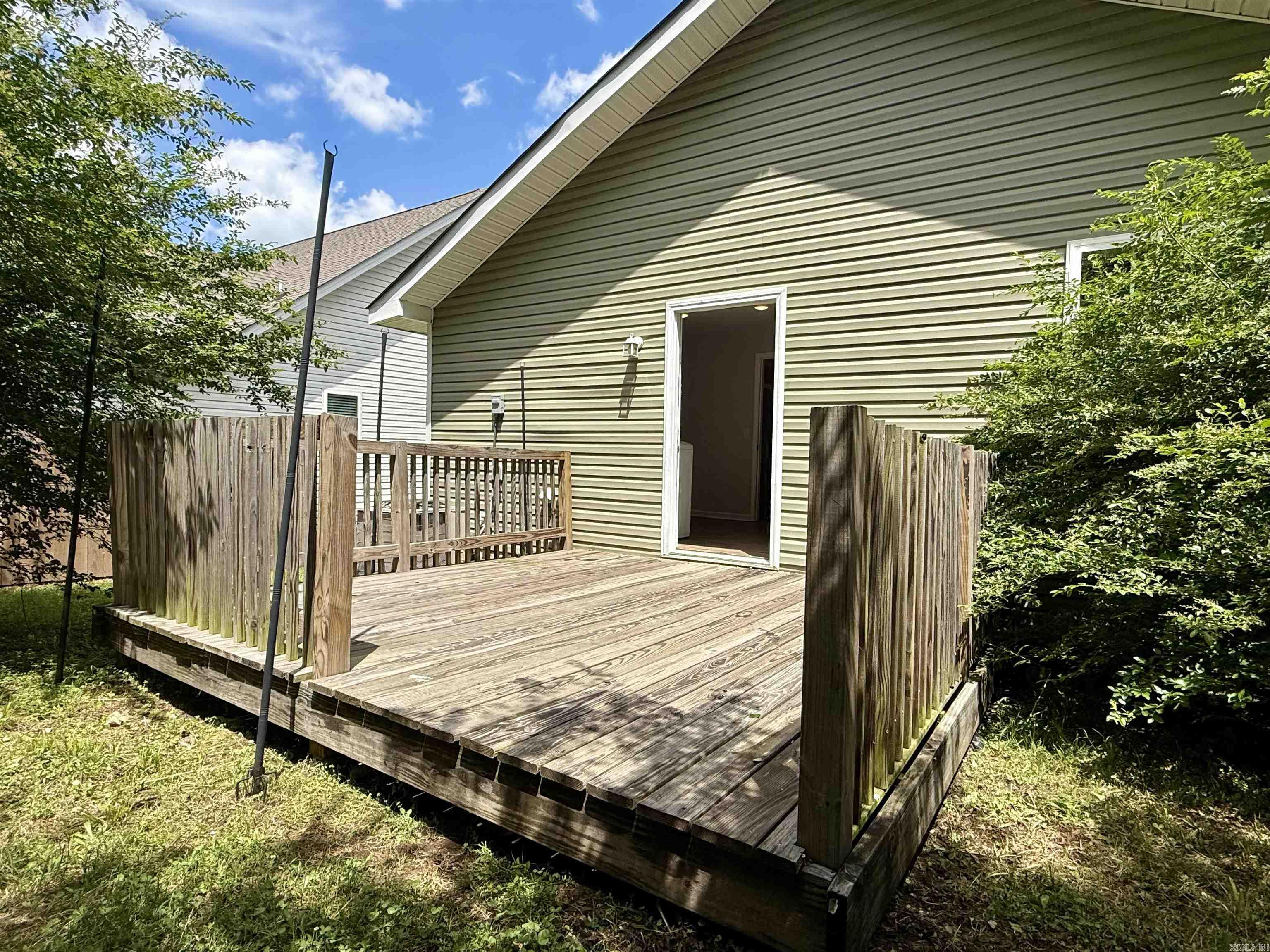 708 W Ashley St Benton, AR 72015