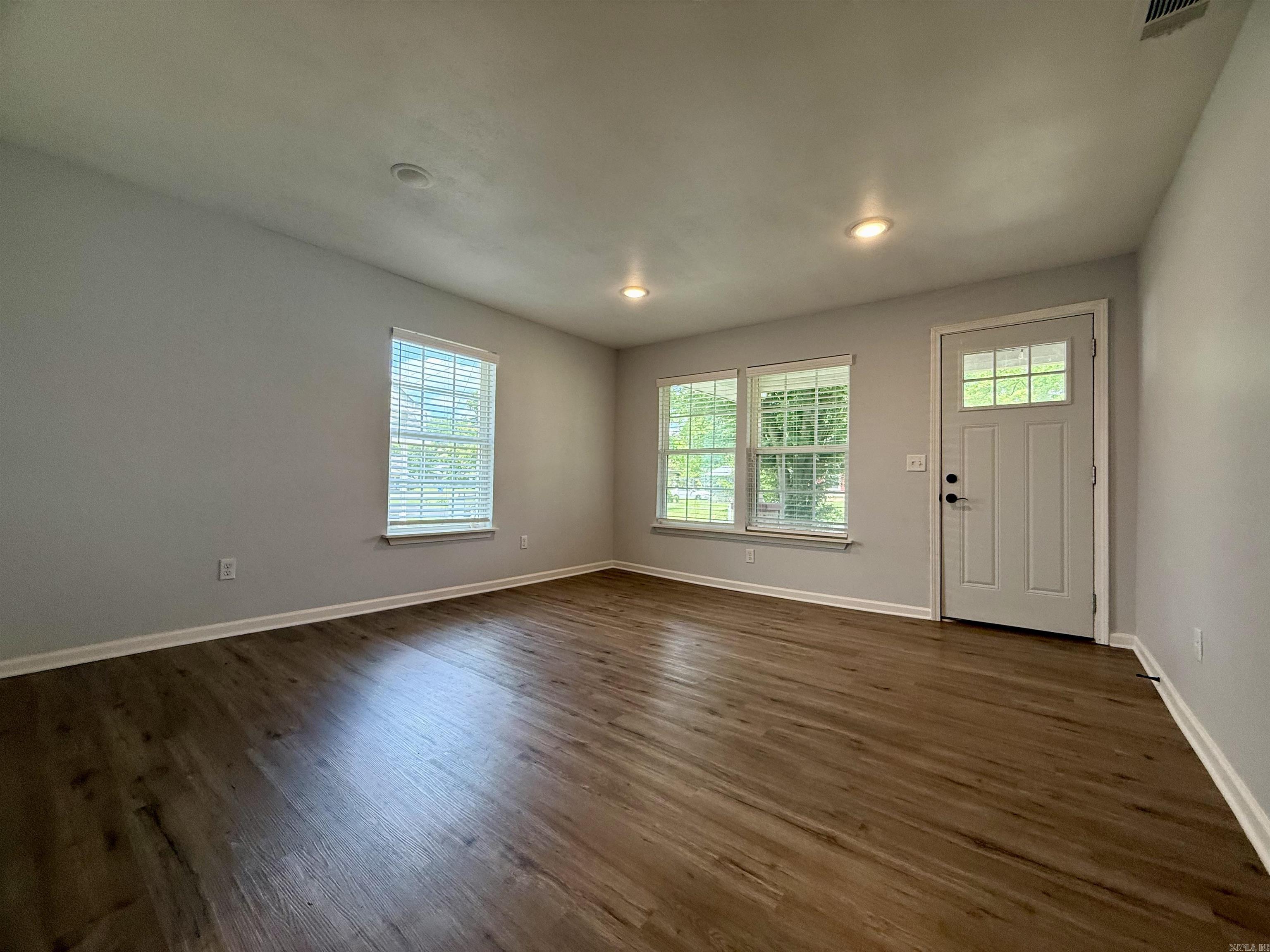 708 W Ashley St Benton, AR 72015