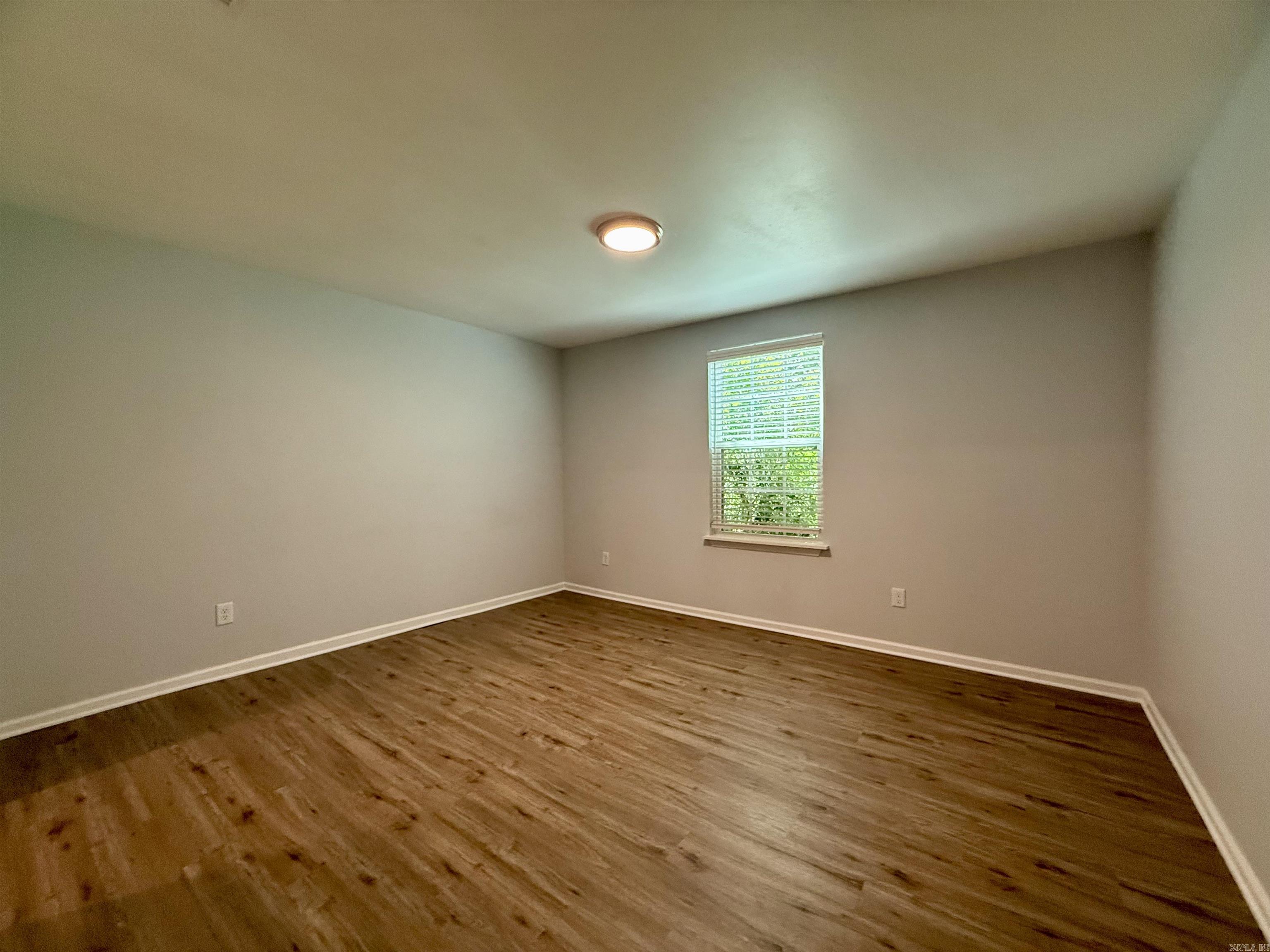 708 W Ashley St Benton, AR 72015