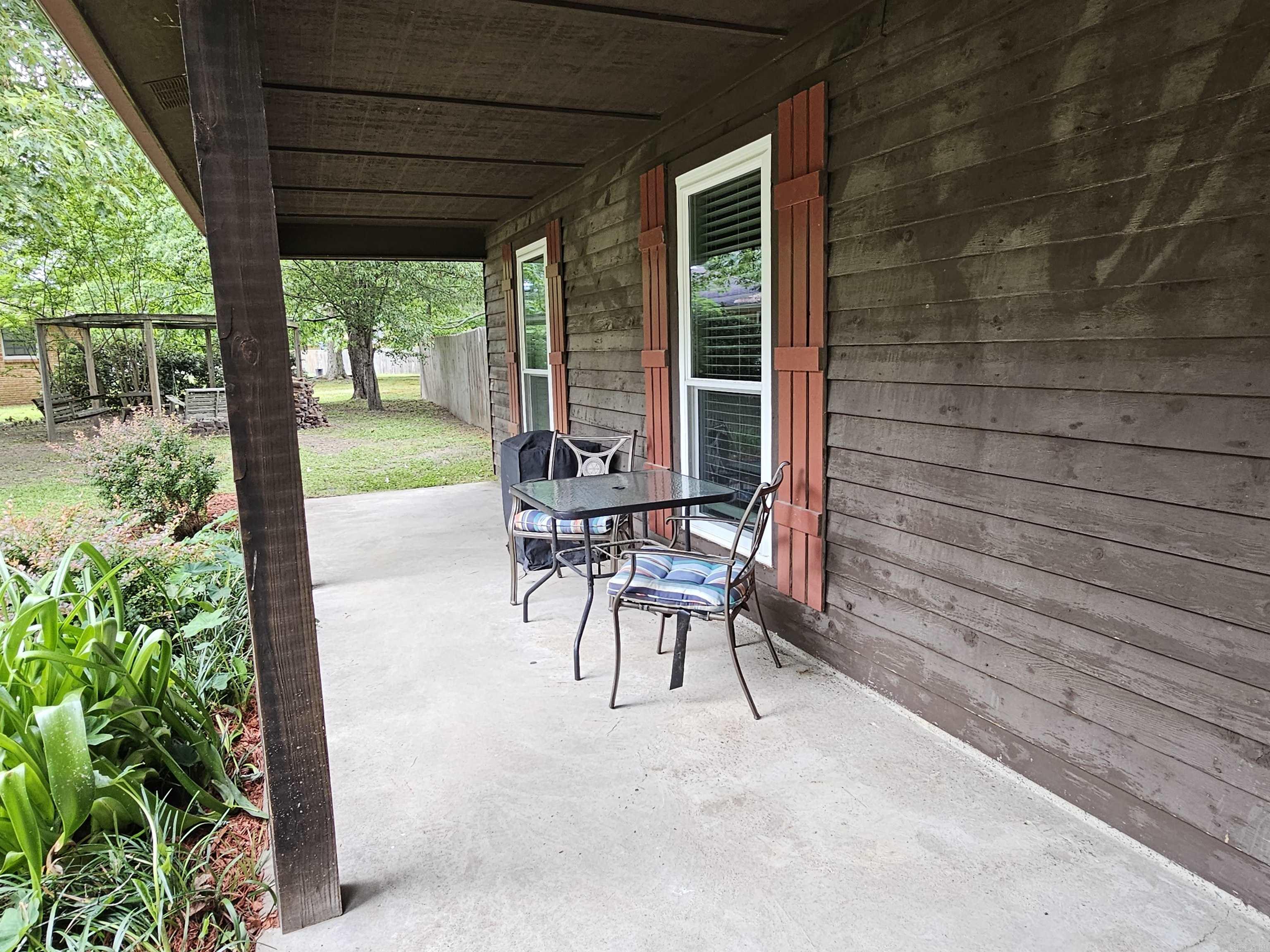 21559 Crab Apple  Hensley, AR