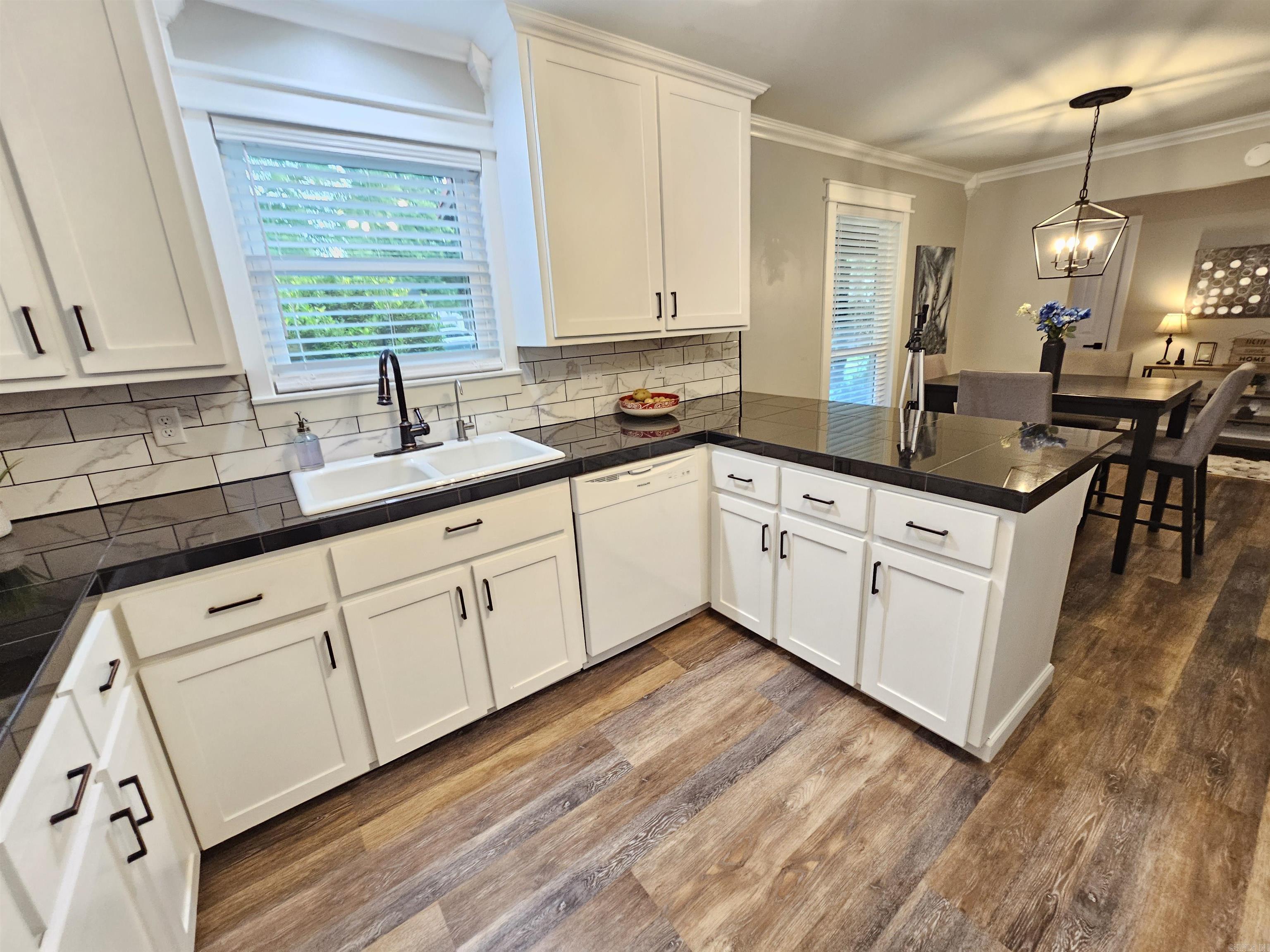 21559 Crab Apple  Hensley, AR