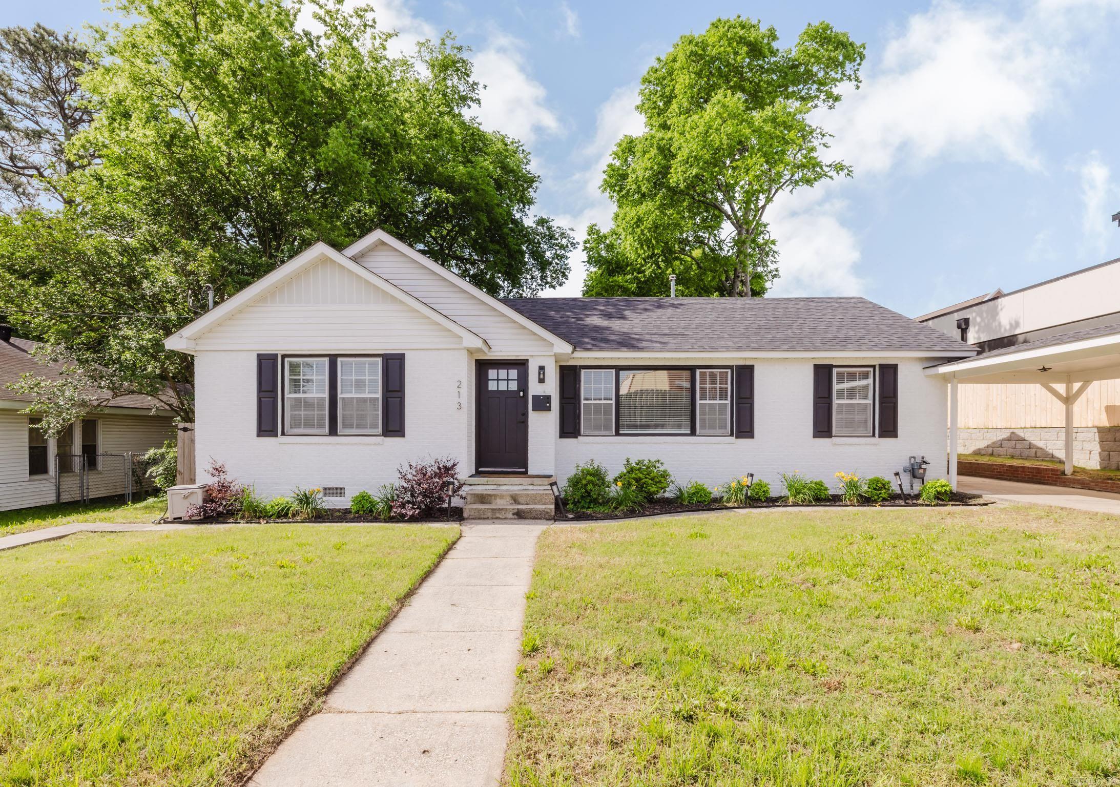 213 E Narroway  Benton, AR