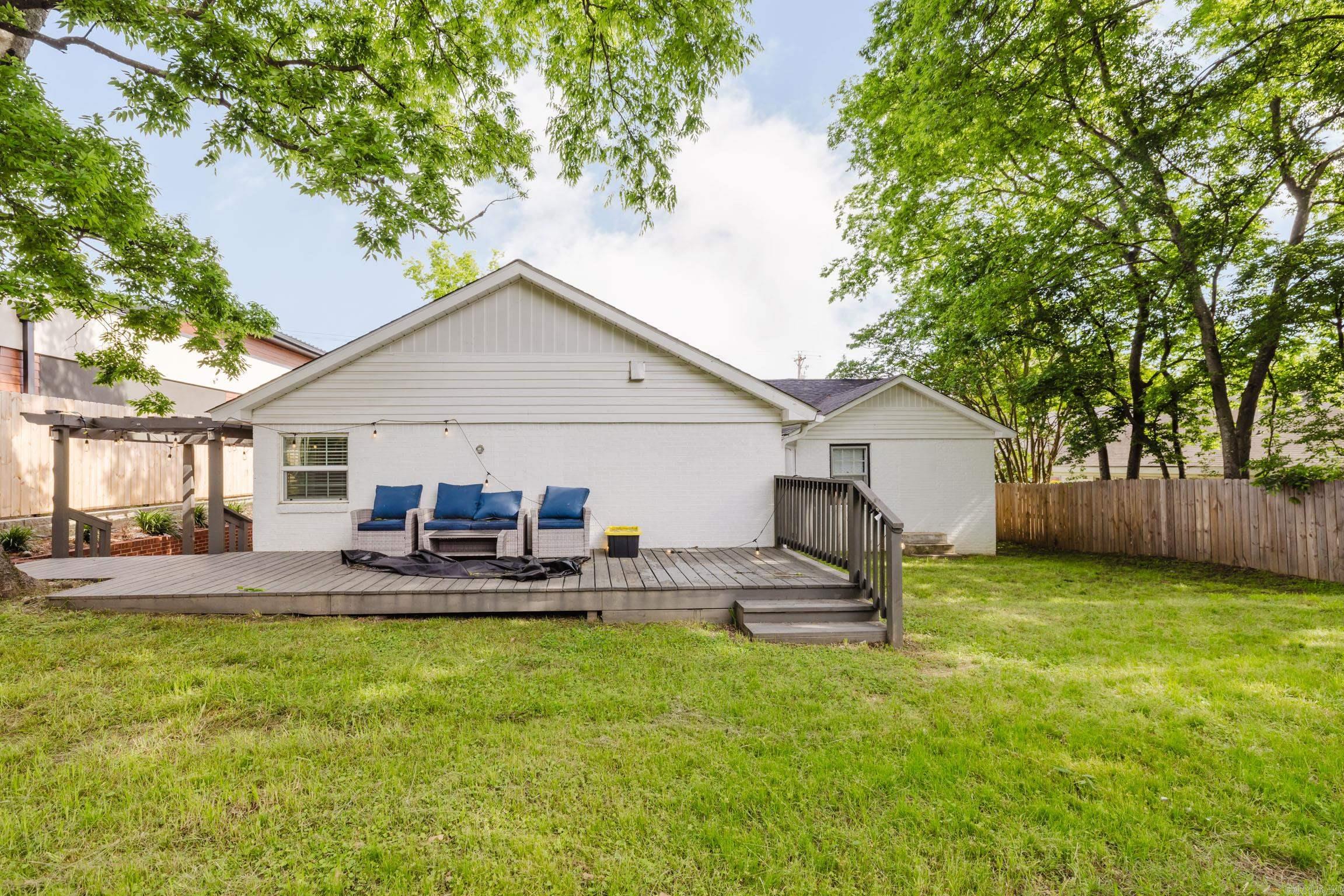 213 E Narroway  Benton, AR