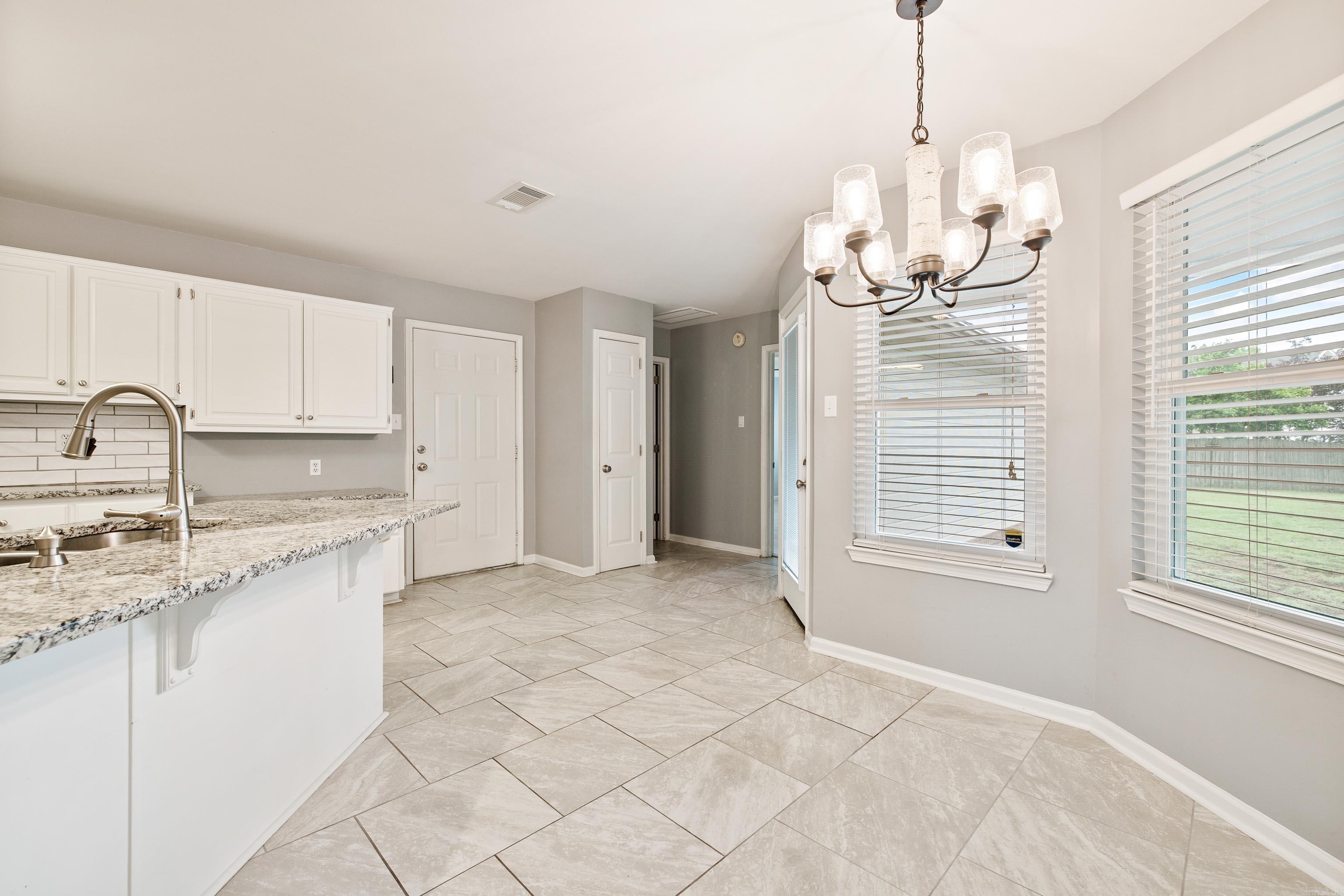 56 Waterside  Maumelle, AR