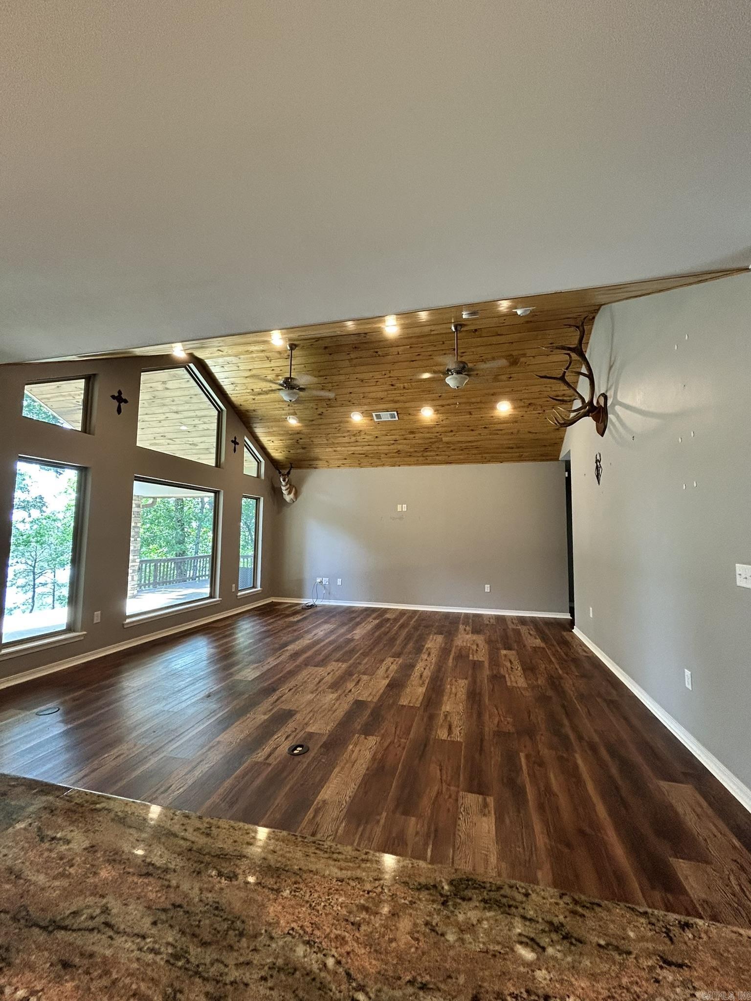 252 Mountain Mist  Dierks, AR