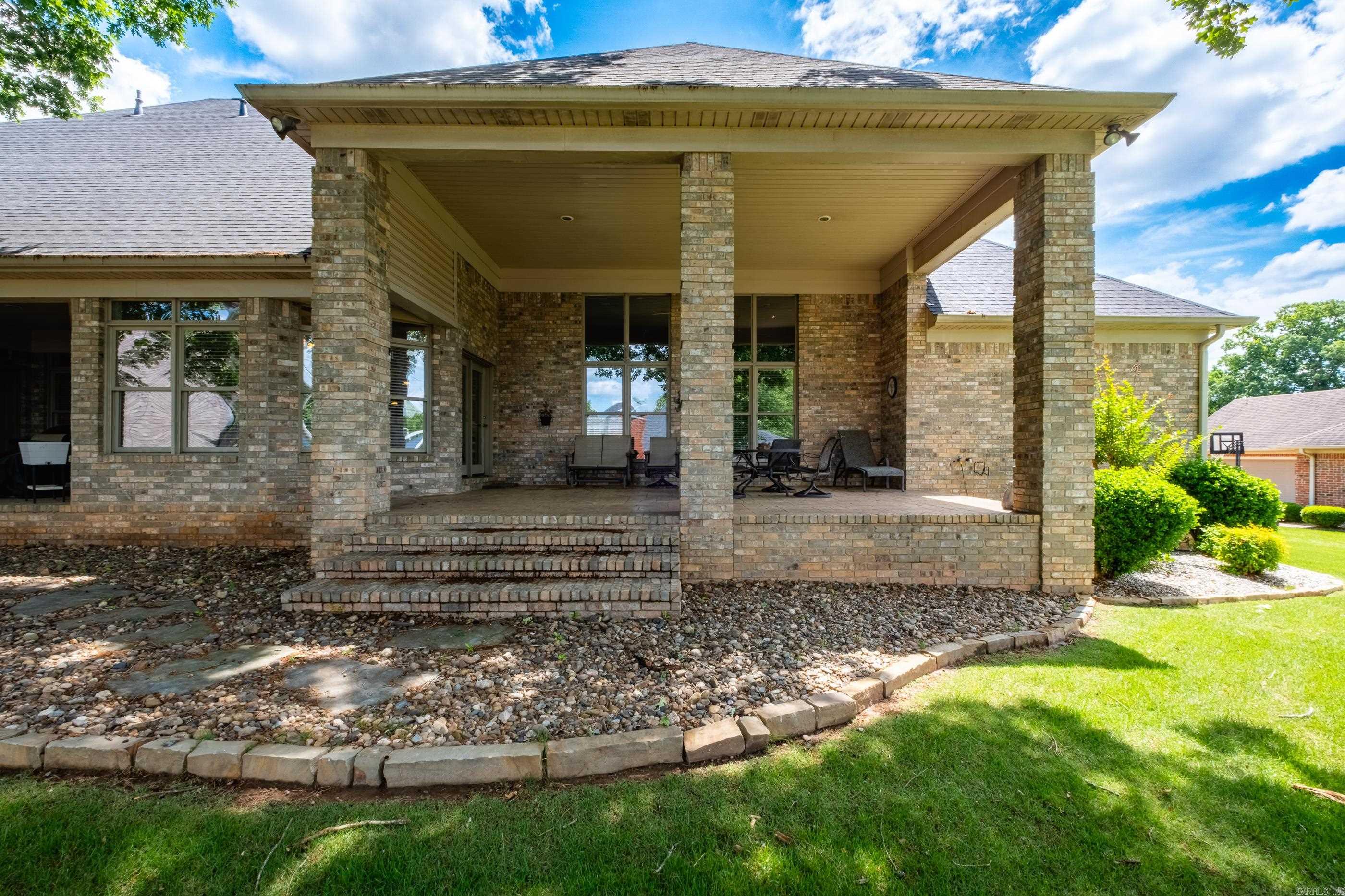 1225 Windsor  Benton, AR