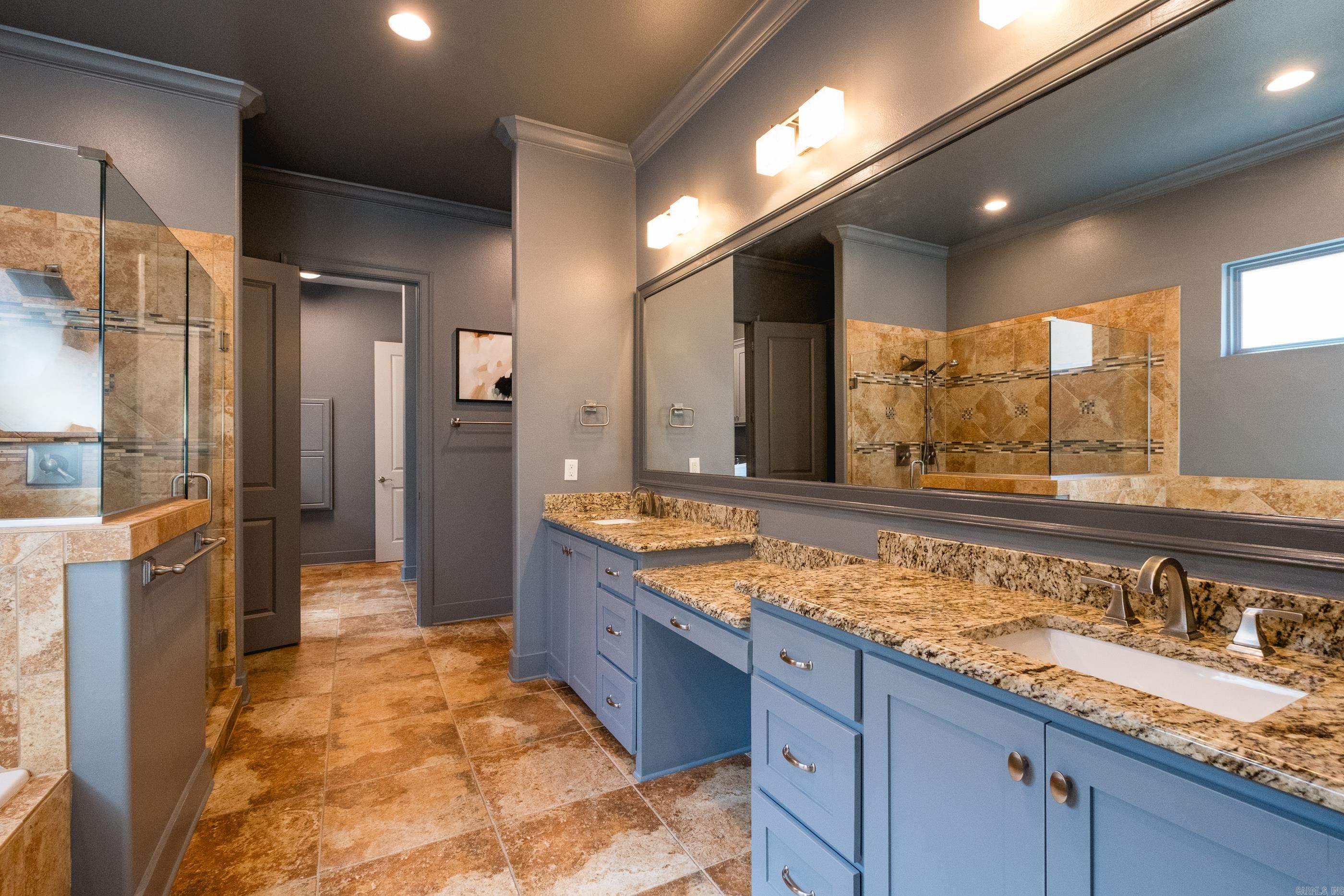 5 Miramar Court  Little Rock, AR