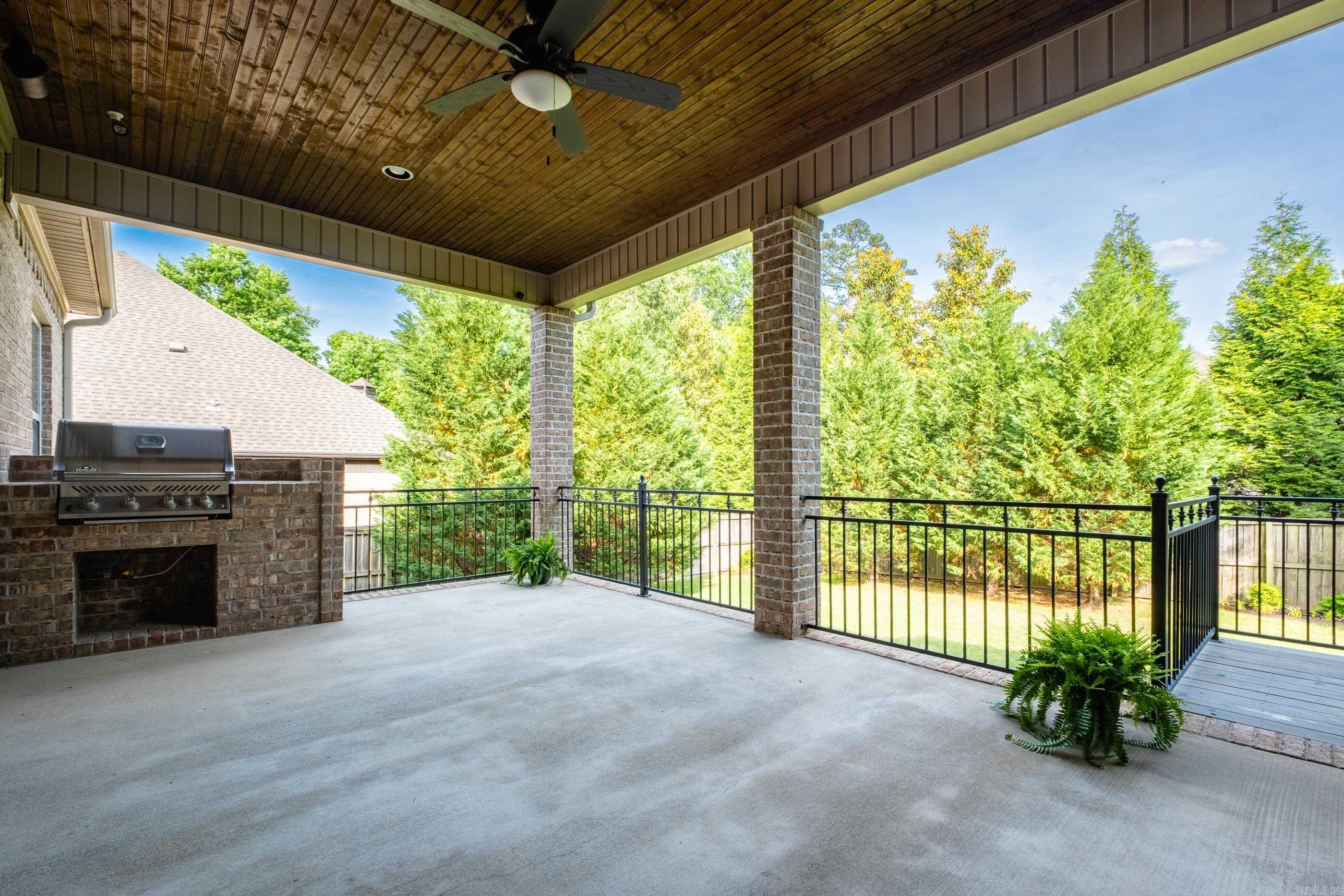 5 Miramar Court  Little Rock, AR