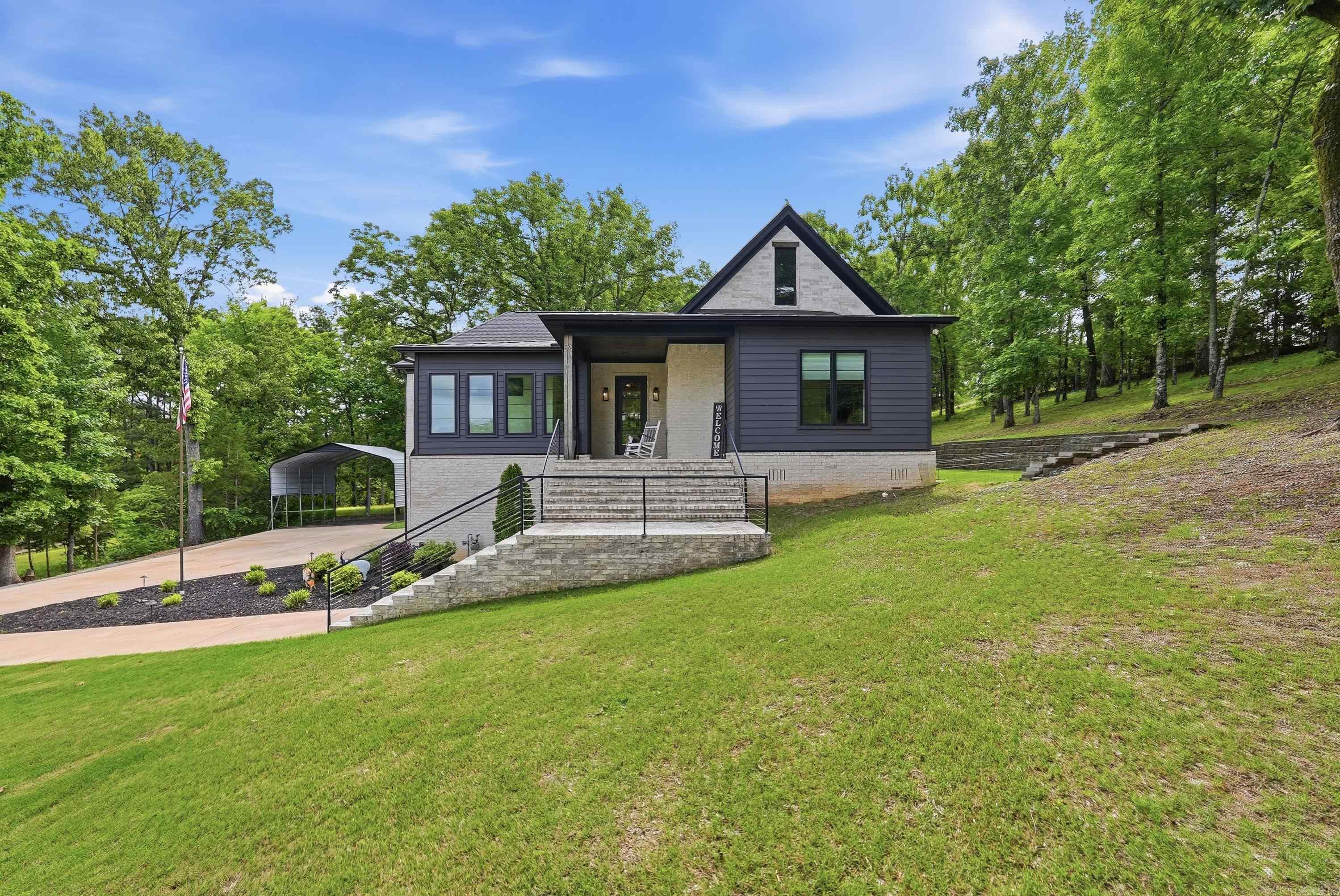 64 Moseley  Conway, AR