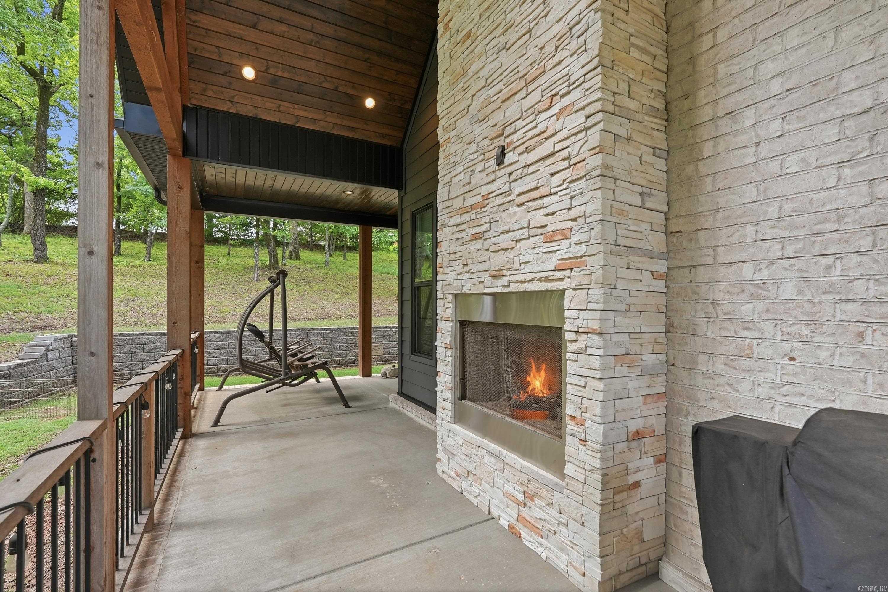 64 Moseley  Conway, AR