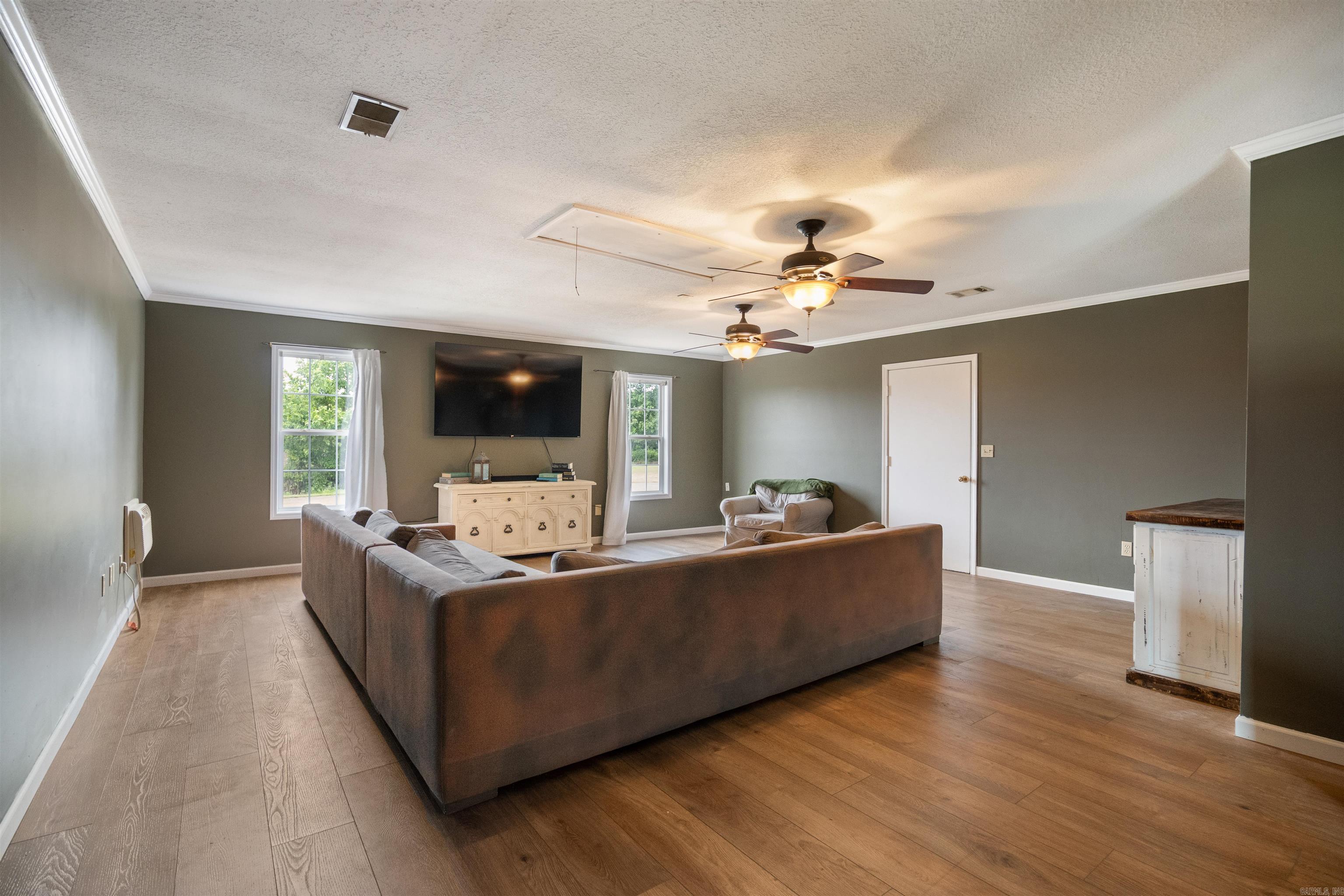 13298 Dixie  Trumann, AR
