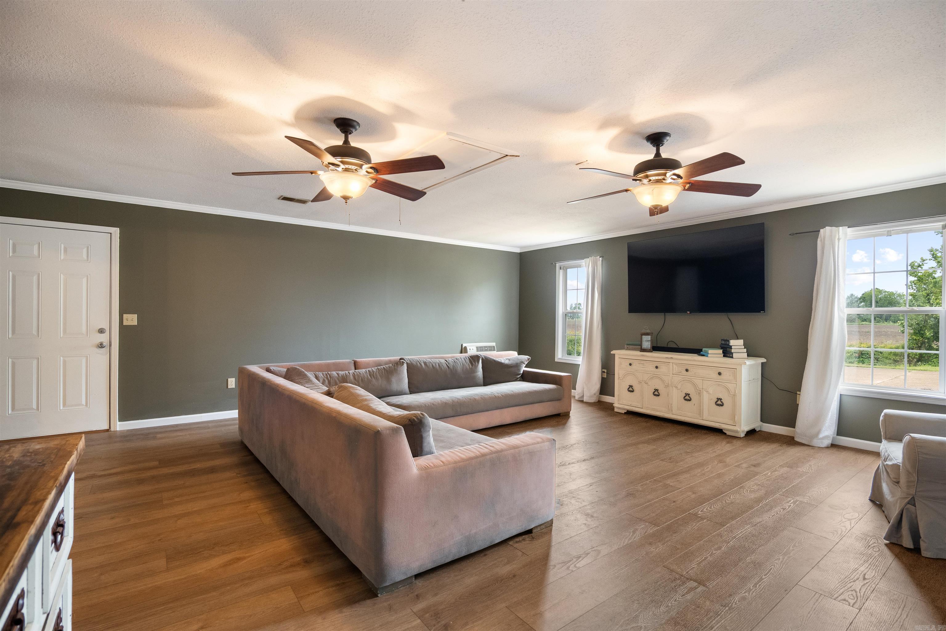 13298 Dixie  Trumann, AR