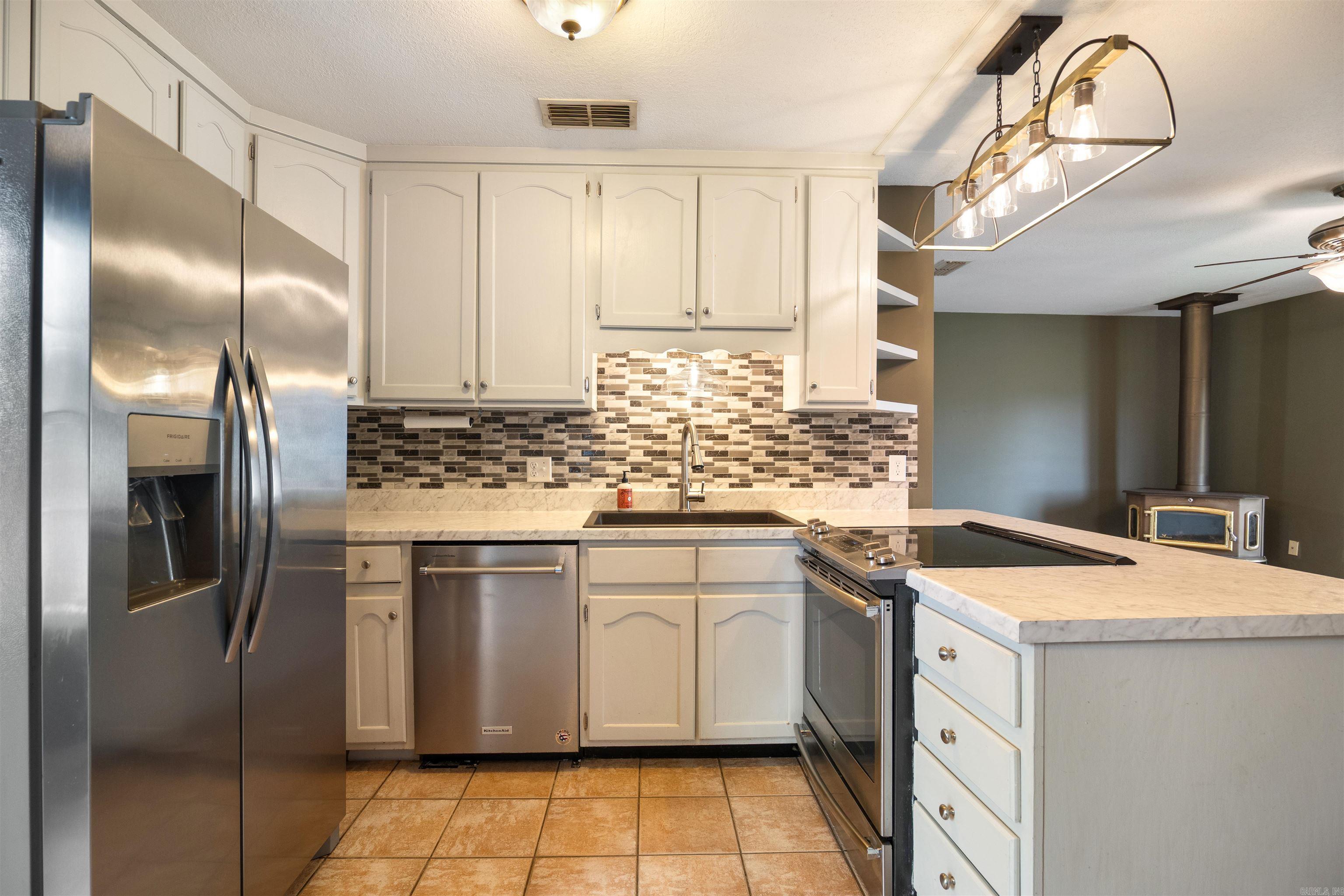 13298 Dixie  Trumann, AR