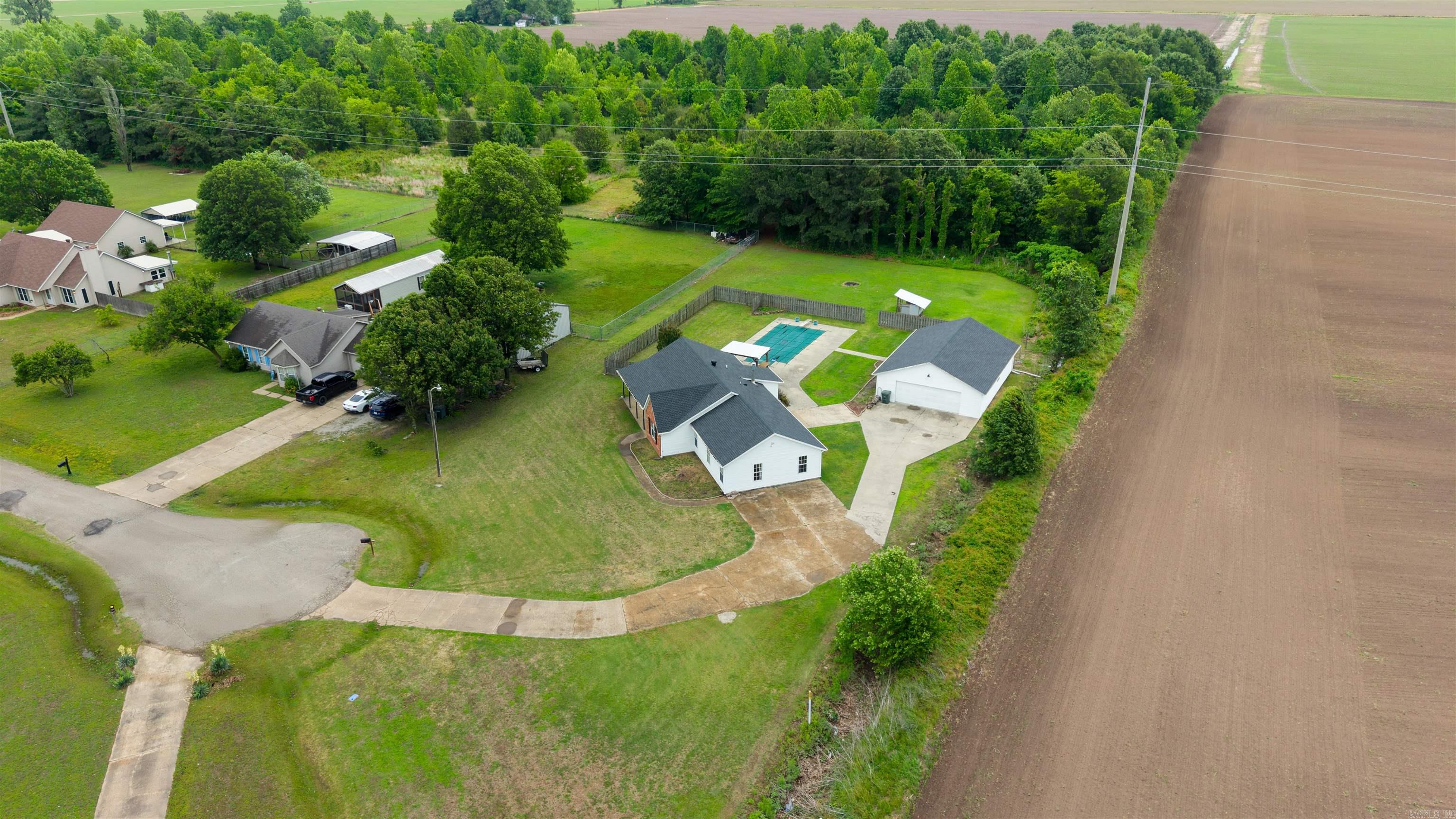 13298 Dixie  Trumann, AR