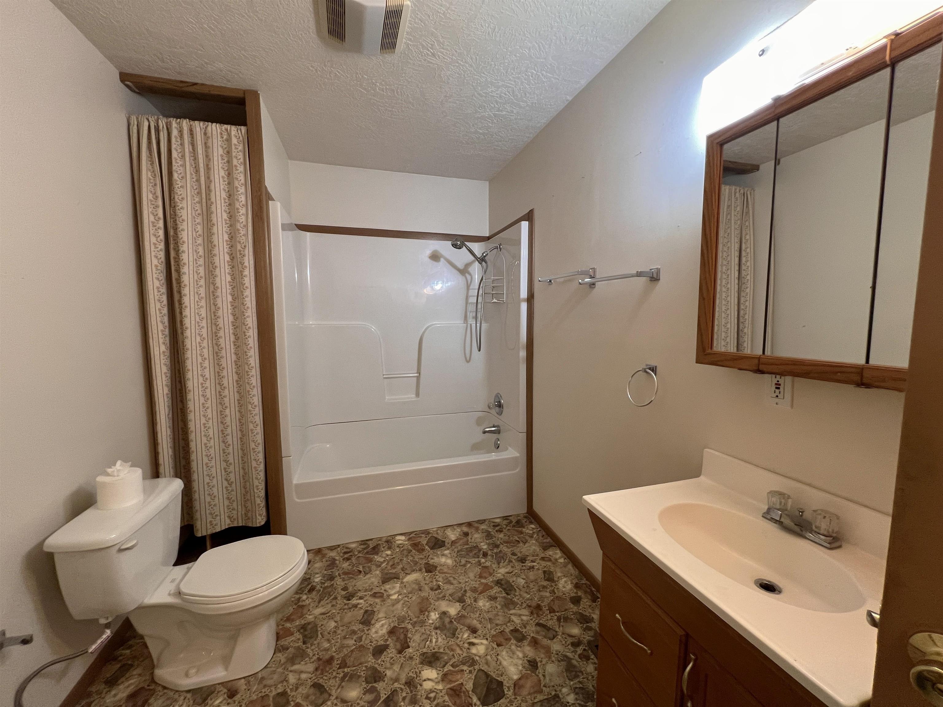 1894 Oak Grove  Timbo, AR