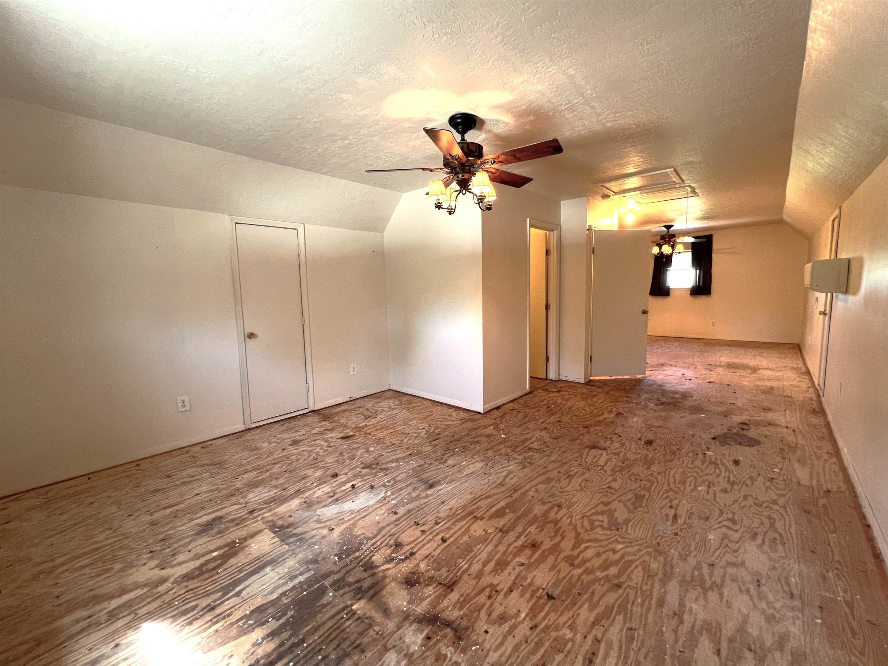 1894 Oak Grove  Timbo, AR