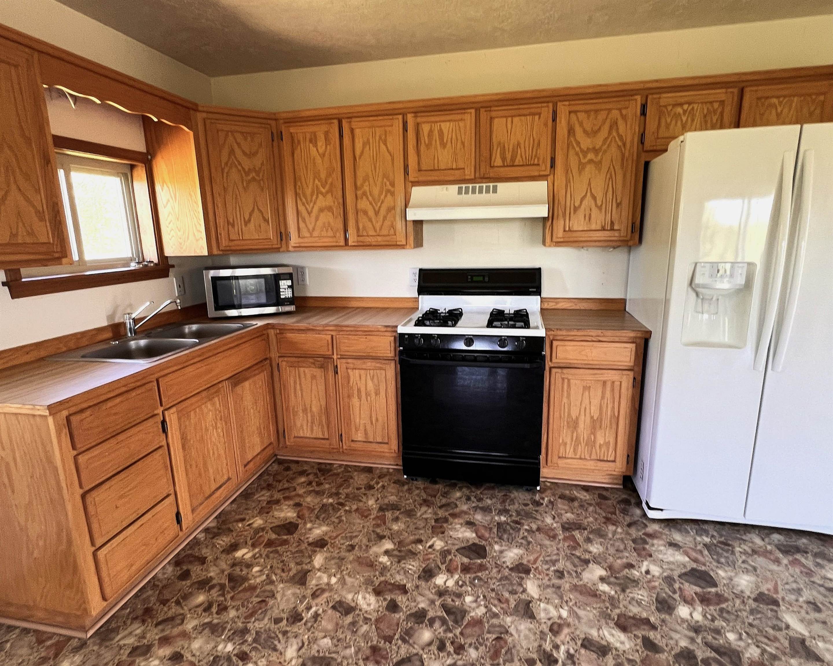 1894 Oak Grove  Timbo, AR