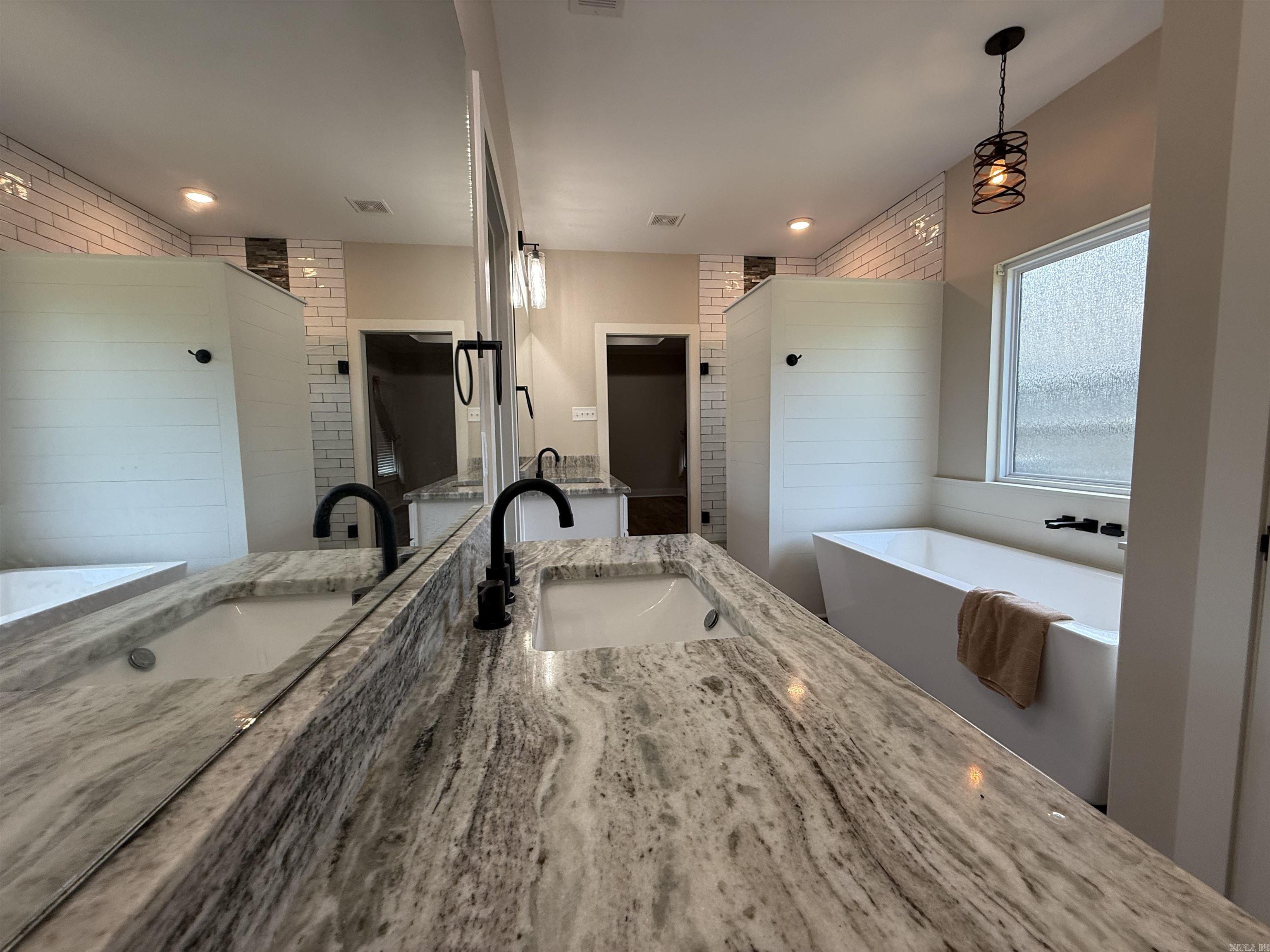 632 Hiram  Bauxite, AR
