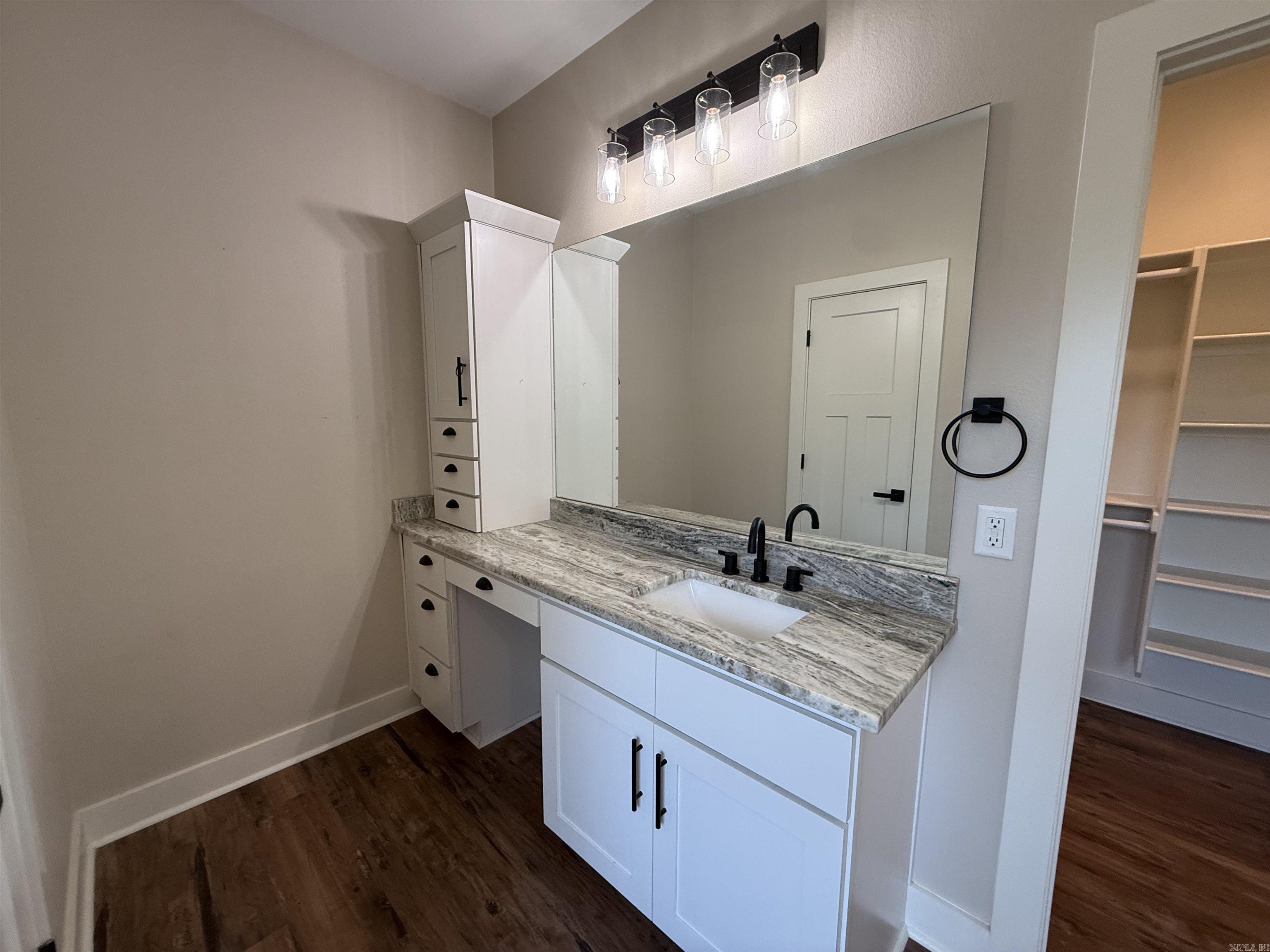 632 Hiram  Bauxite, AR