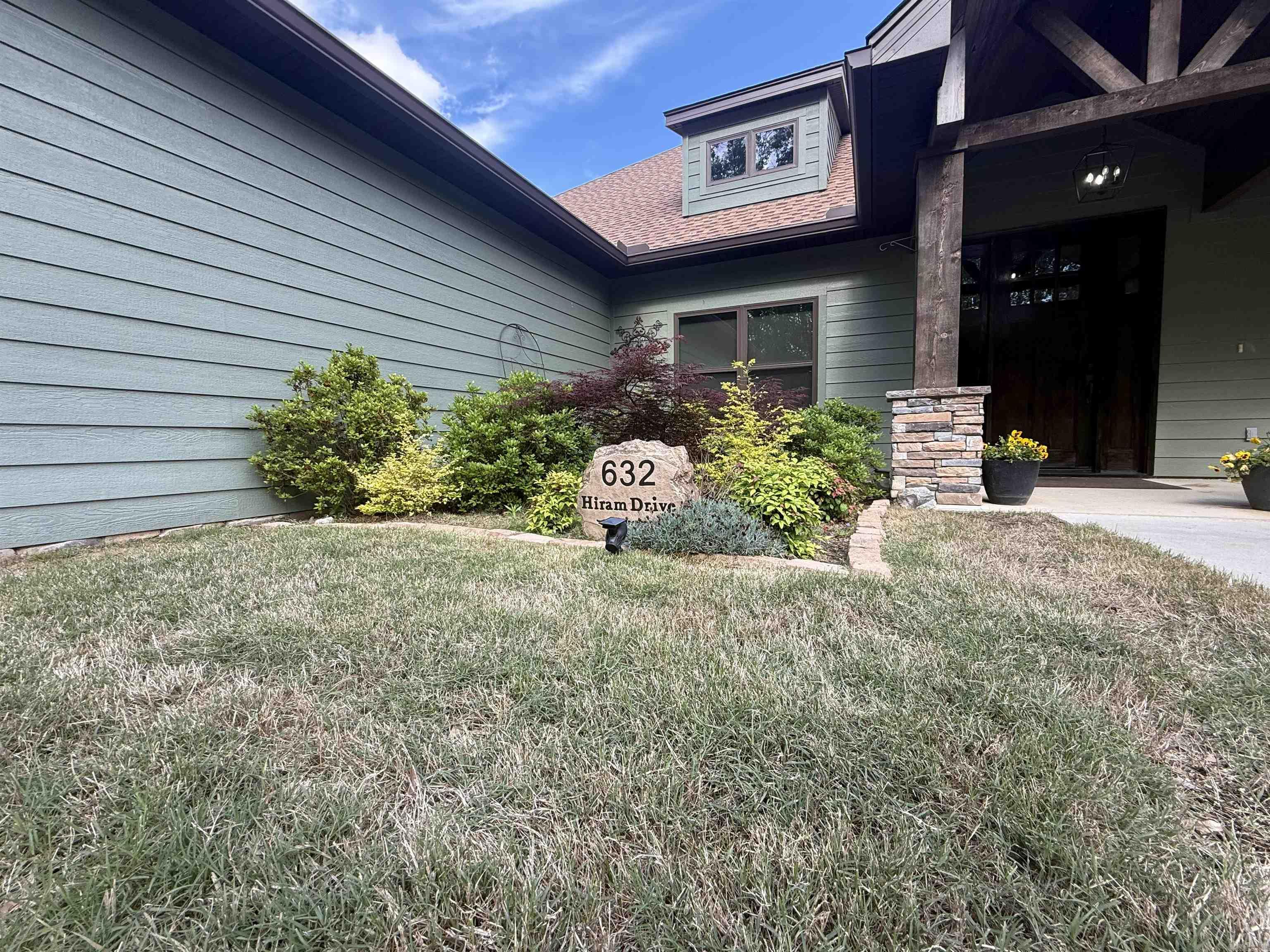 632 Hiram  Bauxite, AR