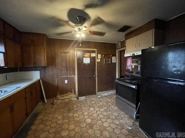 1901 S Buerkle  Stuttgart, AR