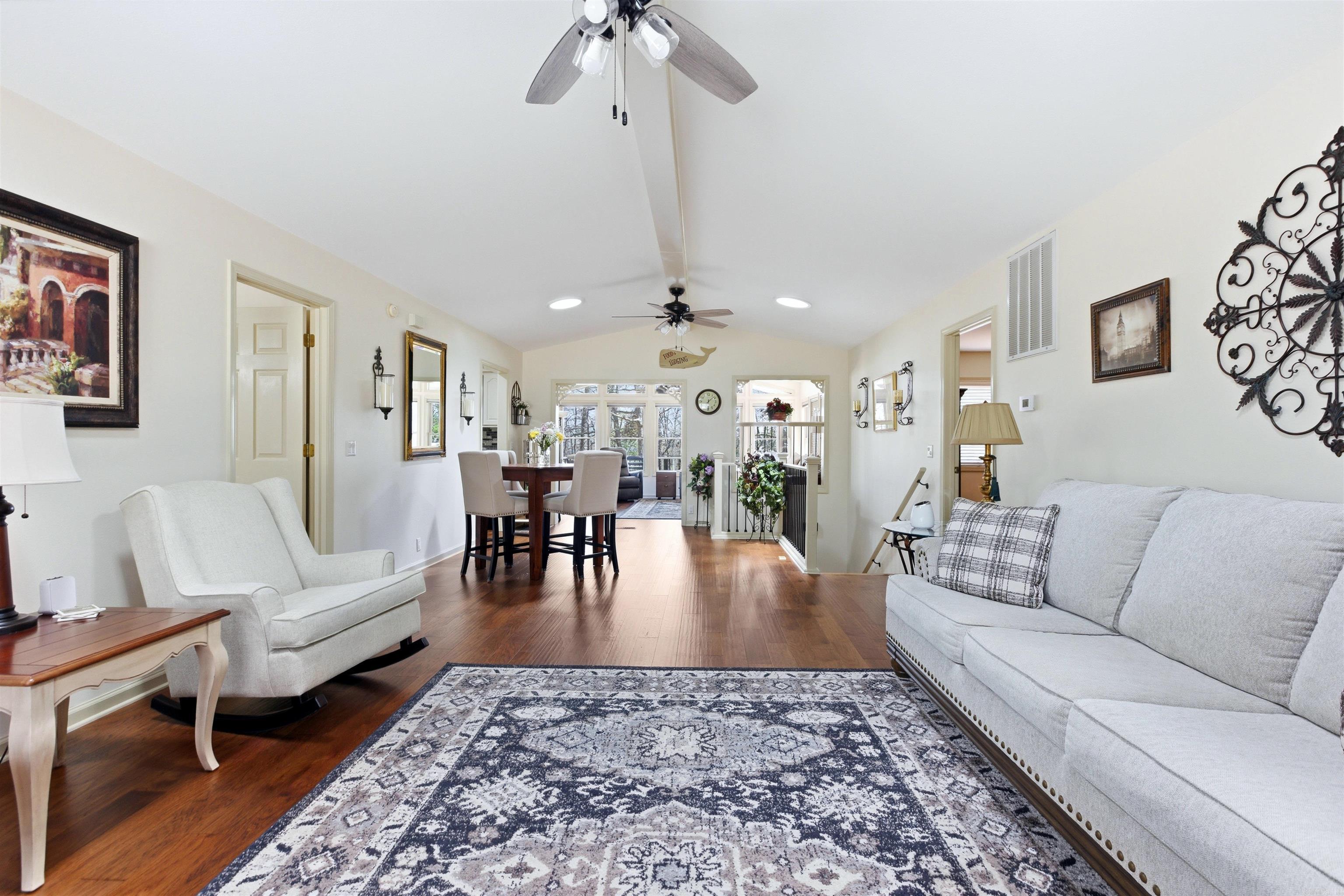 1 Narvaez  Hot Springs Village, AR