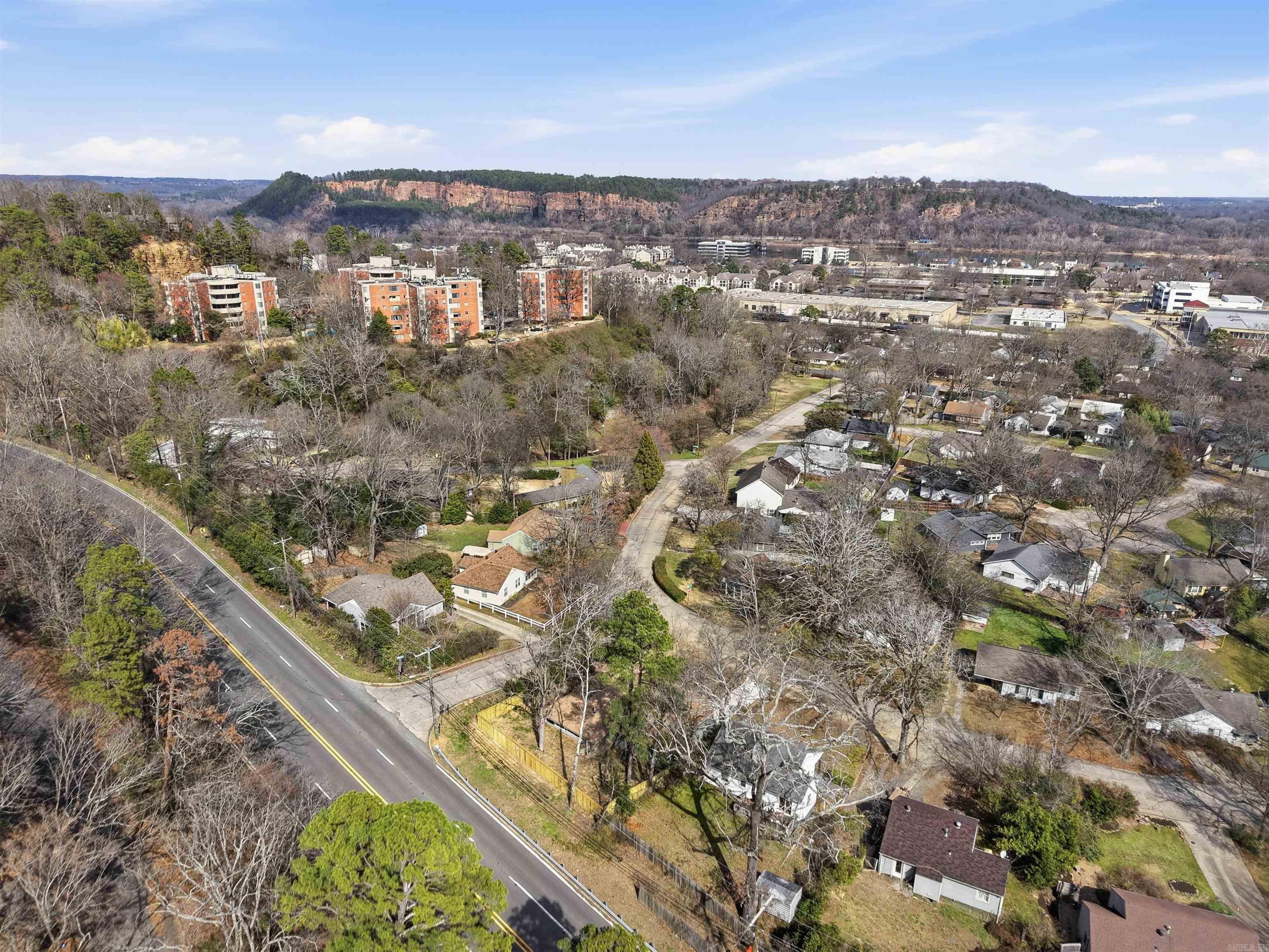 1700 Lilac  Little Rock, AR