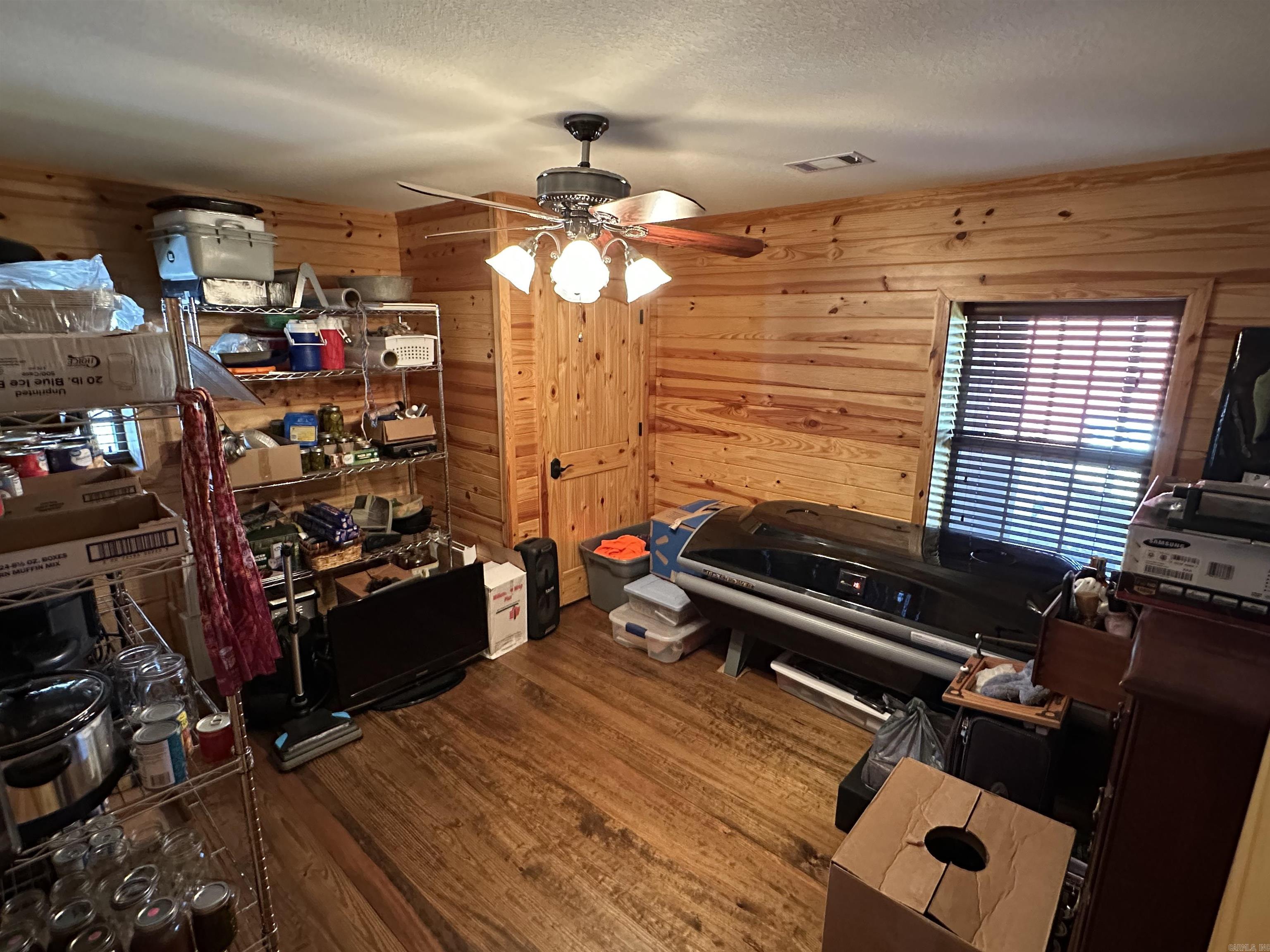 1156 E HWY 26  Delight, AR