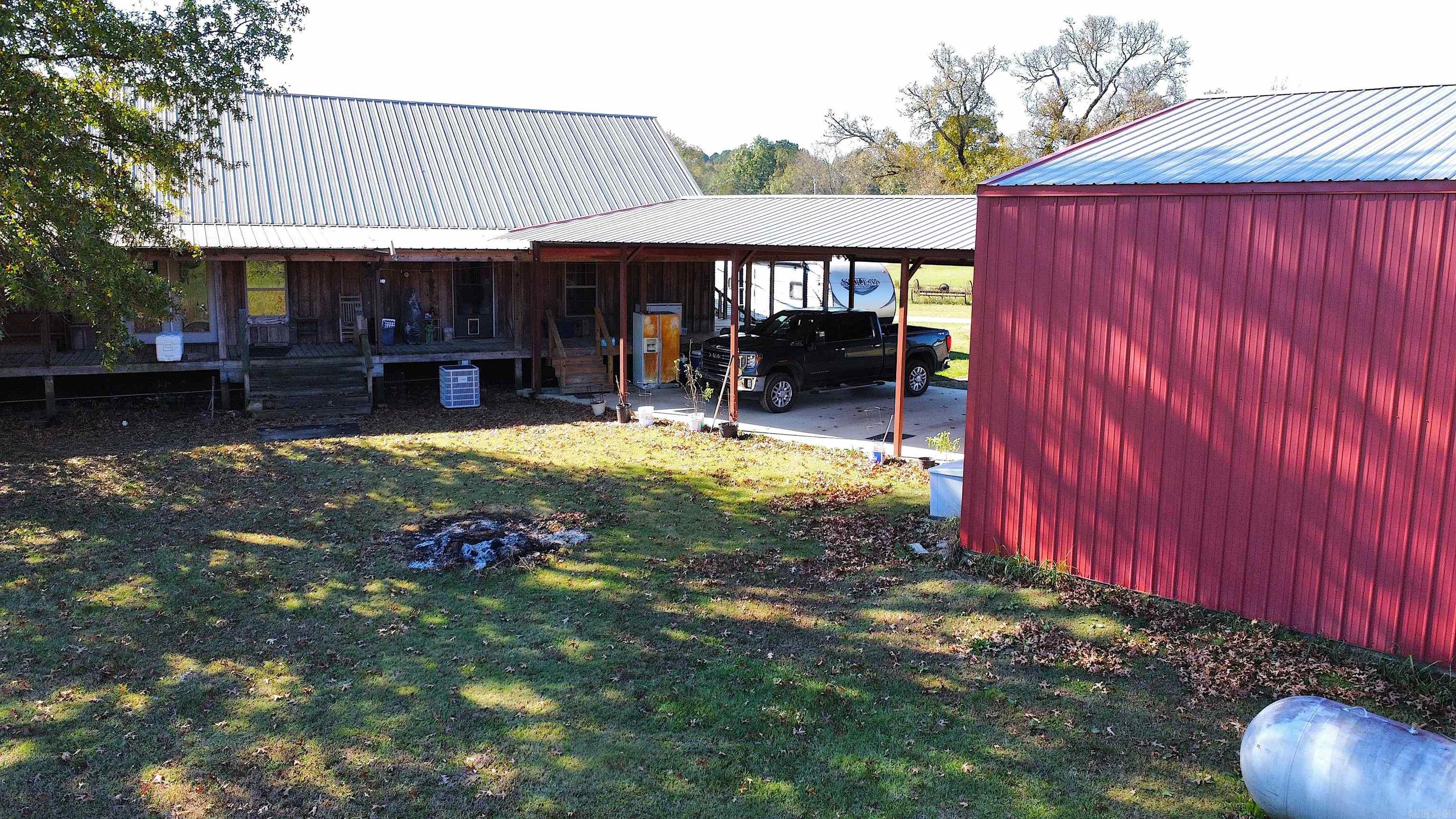 1156 E HWY 26  Delight, AR