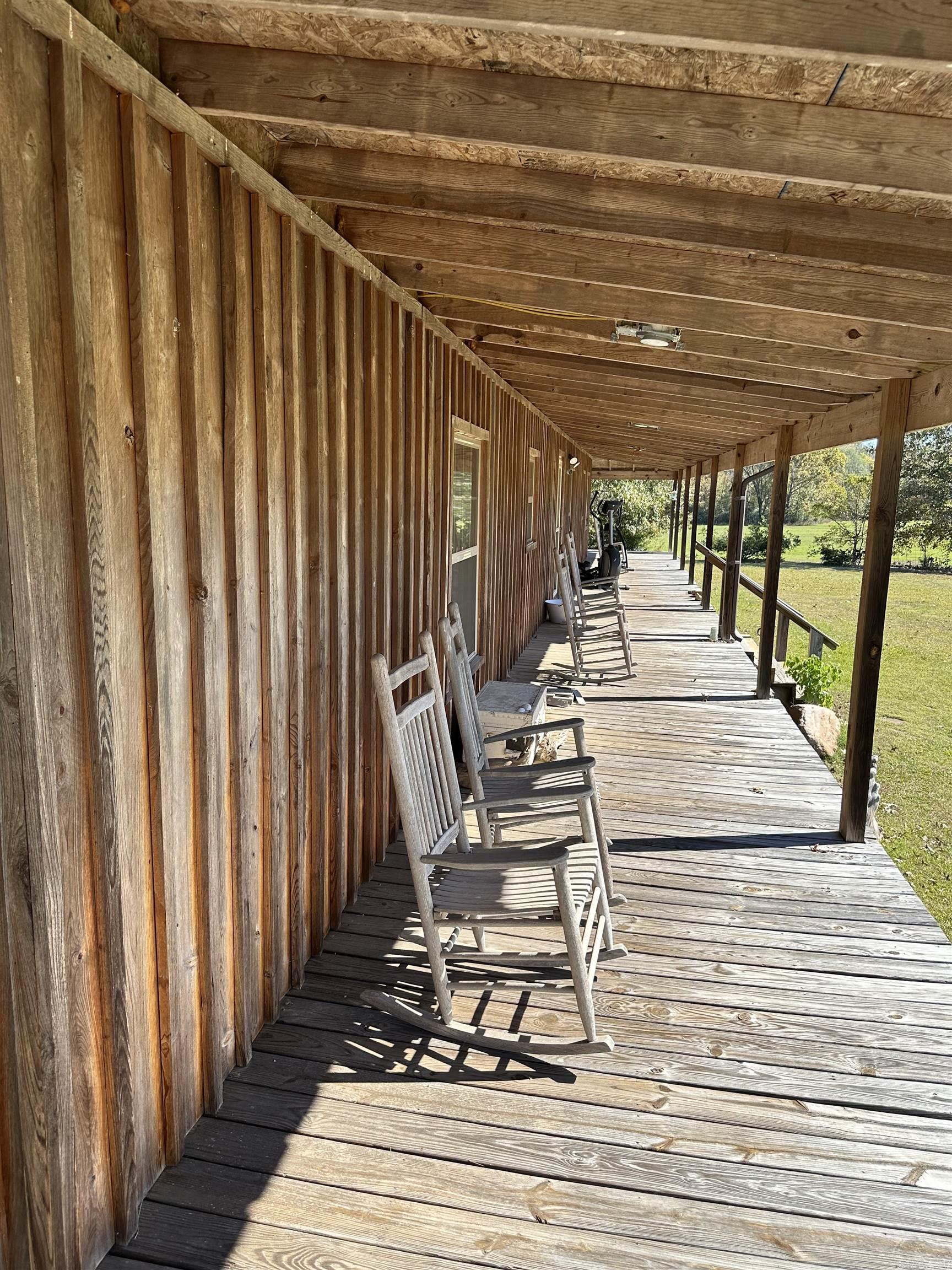 1156 E HWY 26  Delight, AR