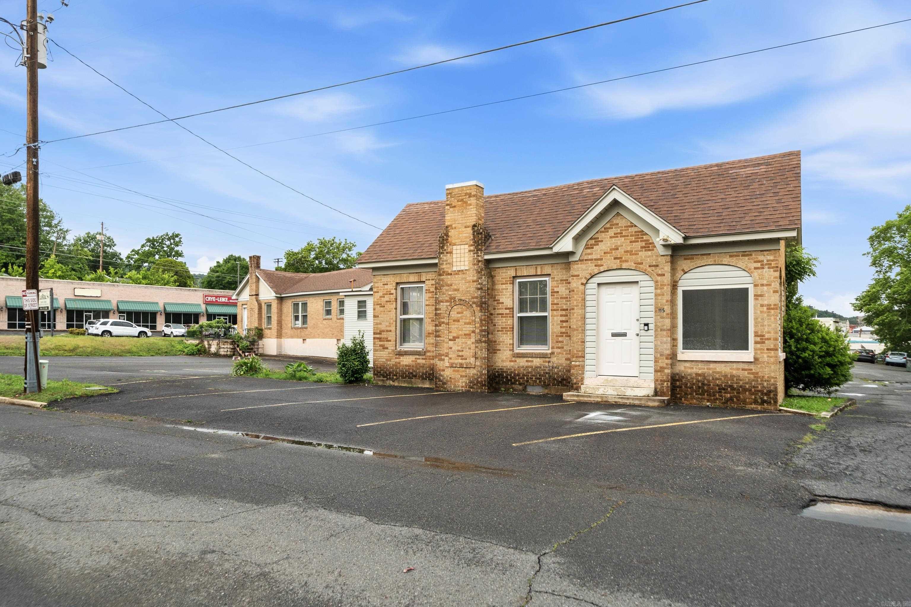 1429 Central Ave  Hot Springs, AR