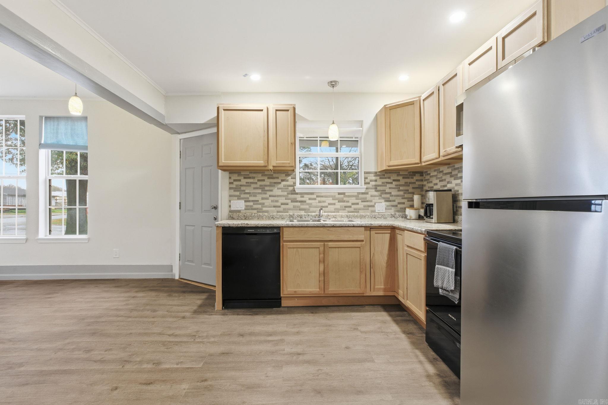 628 E 2nd  Stuttgart, AR