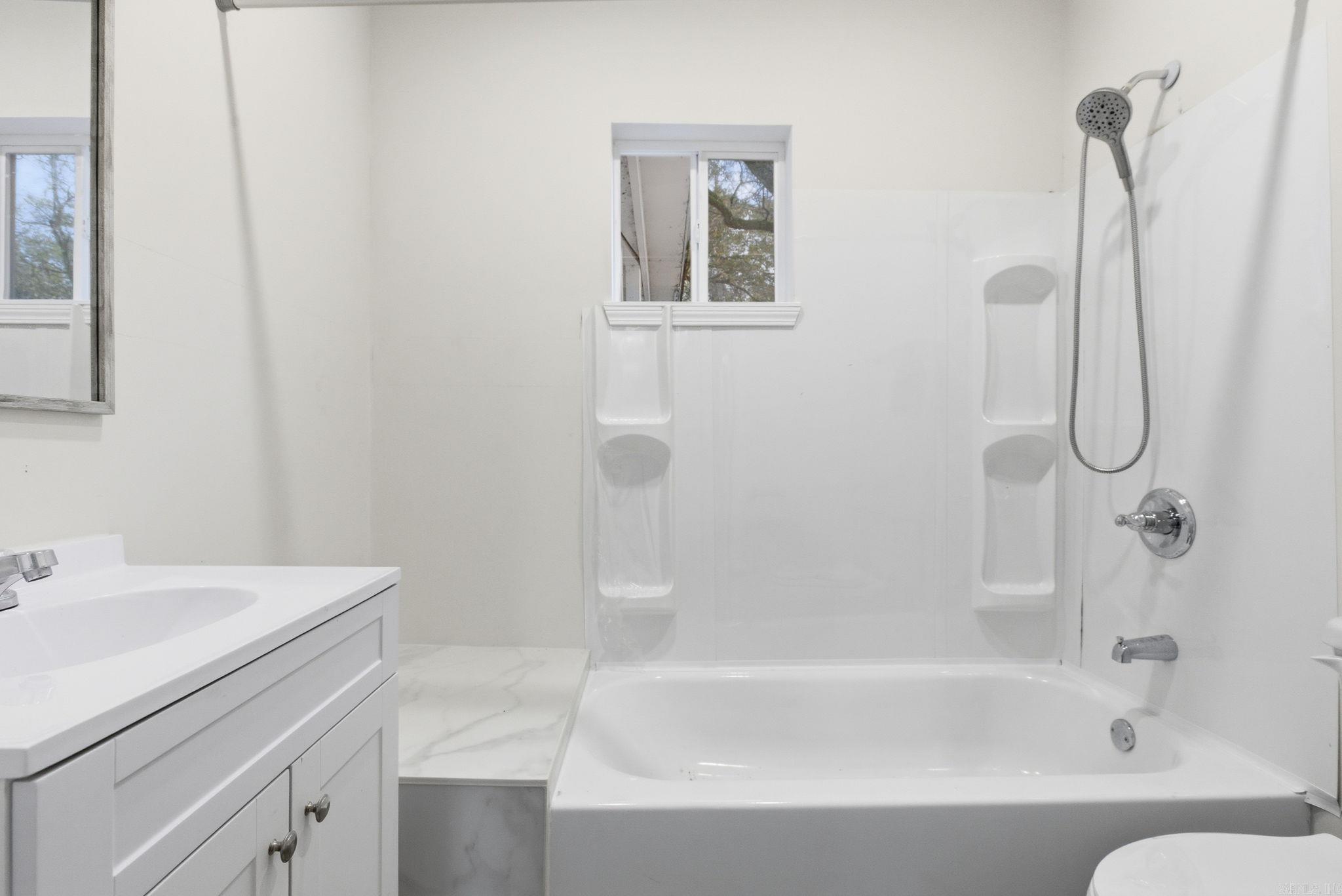 628 E 2nd  Stuttgart, AR