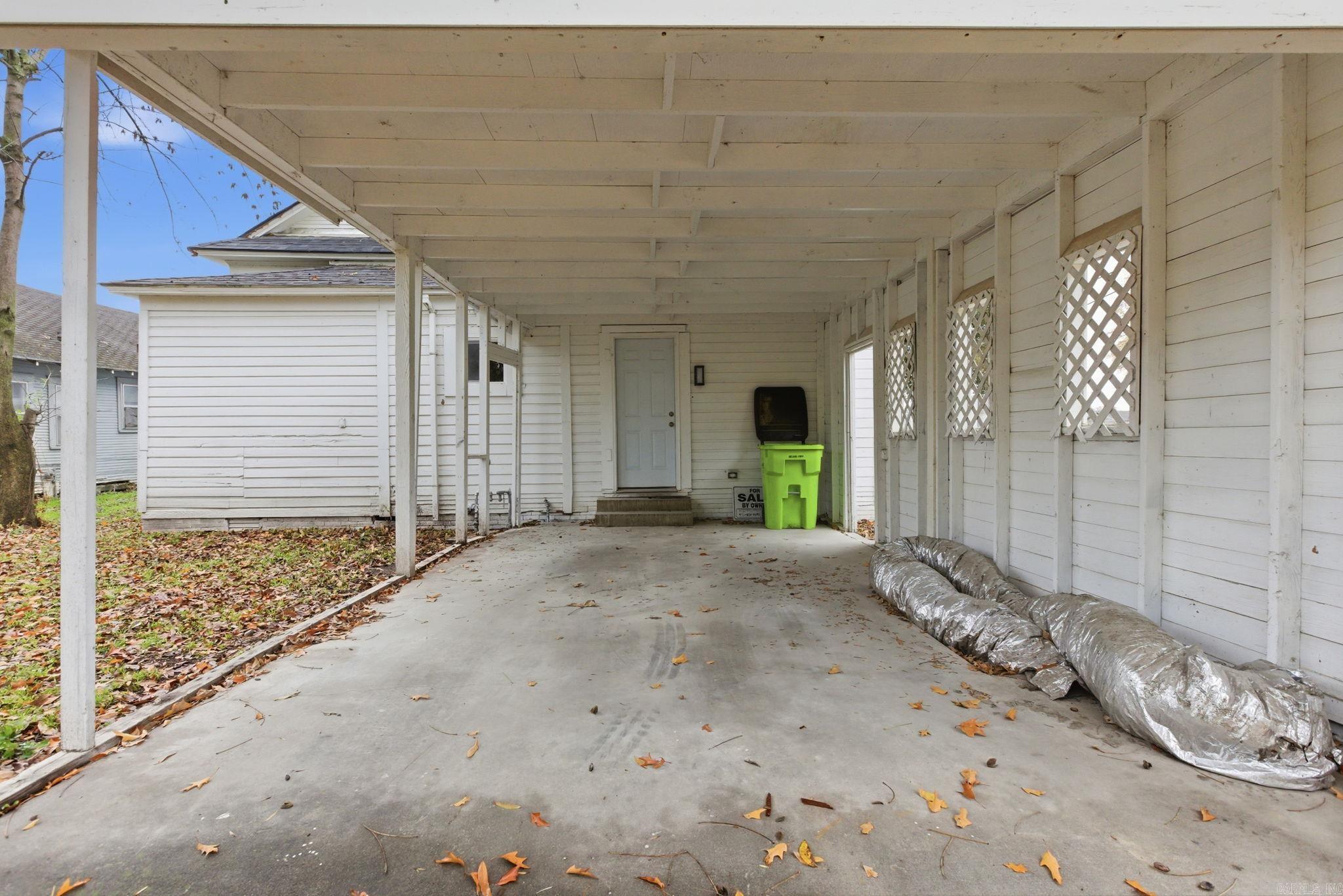 628 E 2nd  Stuttgart, AR